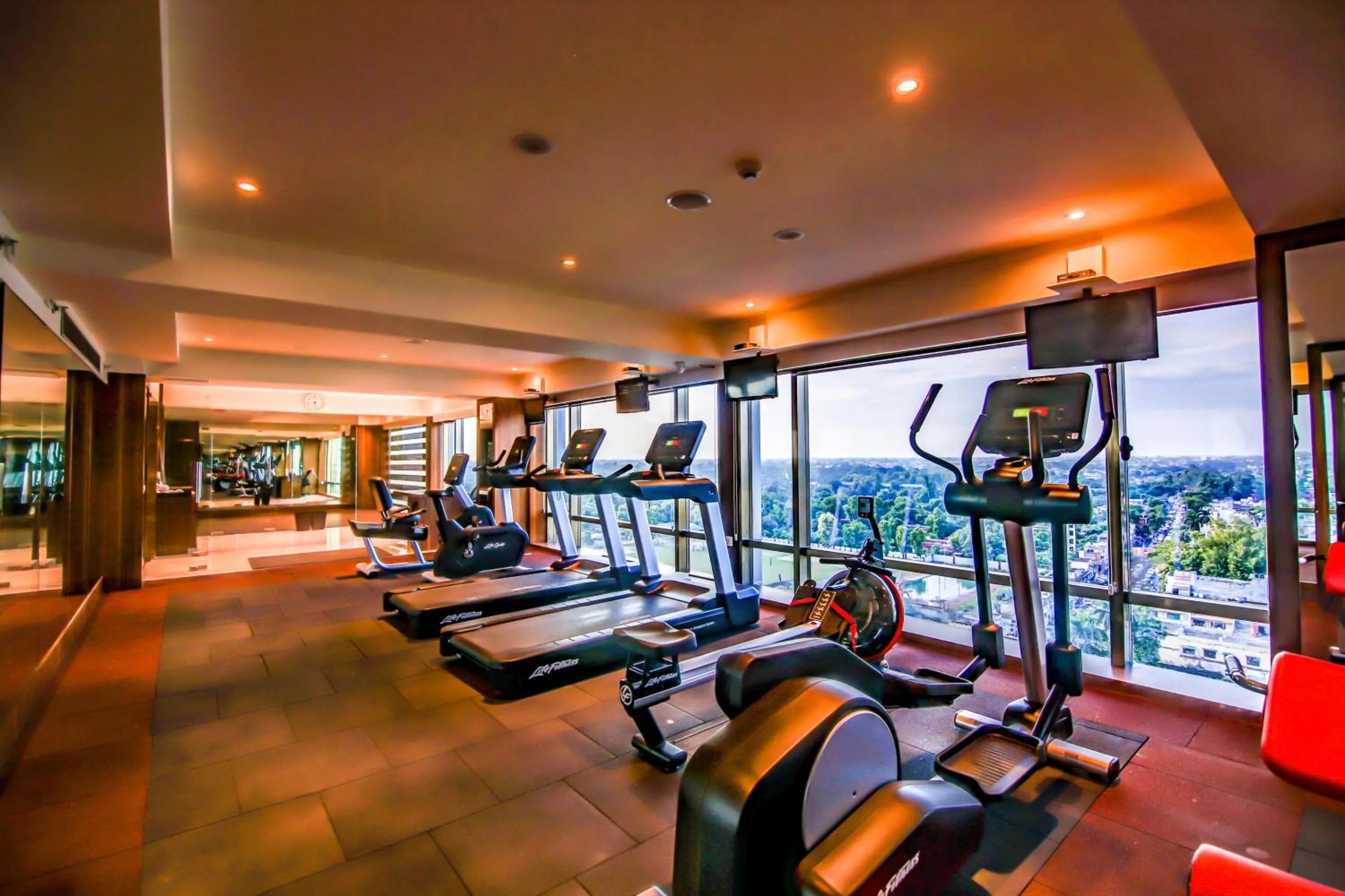 Fitness centre/facilities in Radisson Blu Gorakhpur