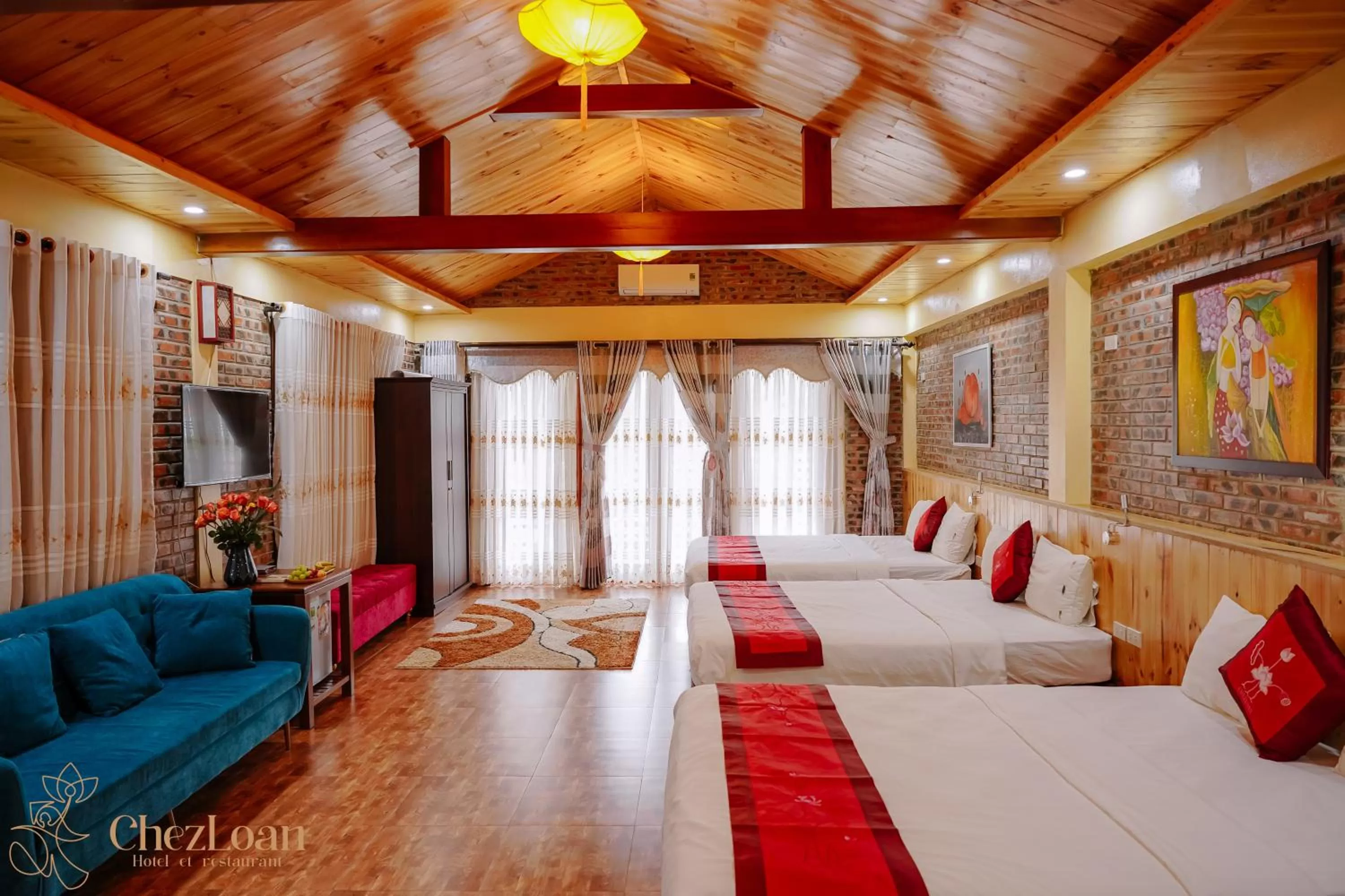 Bed in Chez Loan Hotel