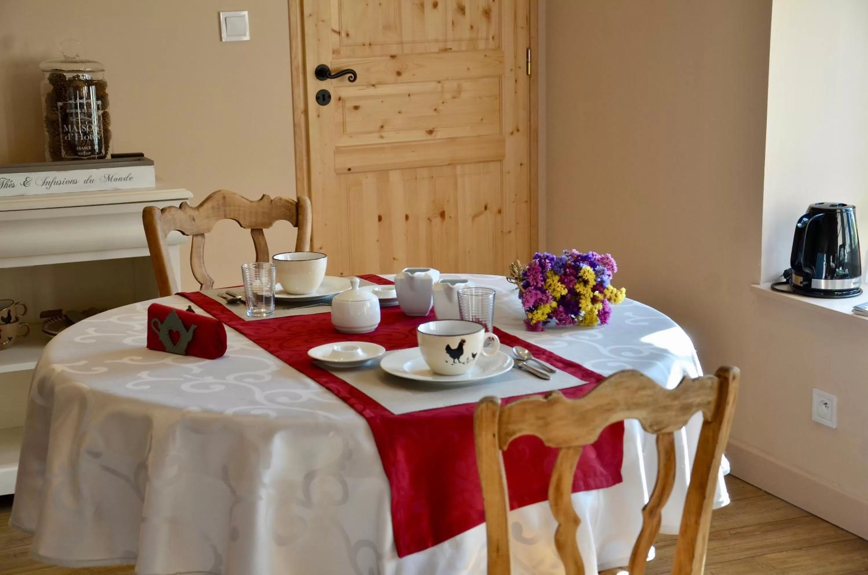 Decorative detail in Domaine de la Ronville