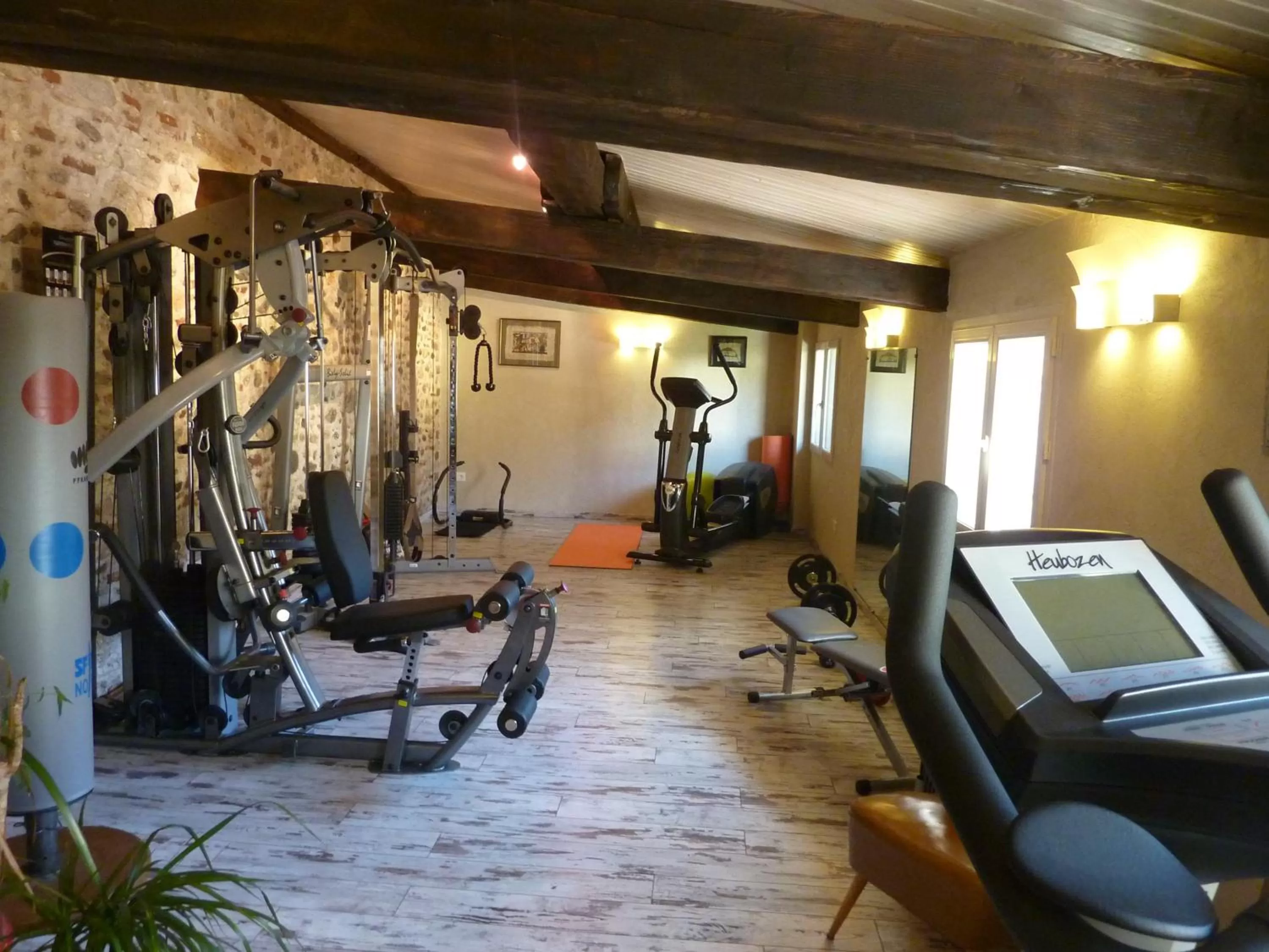Fitness centre/facilities in Domaine De La Tannerie chambres d'hôtes et appartements