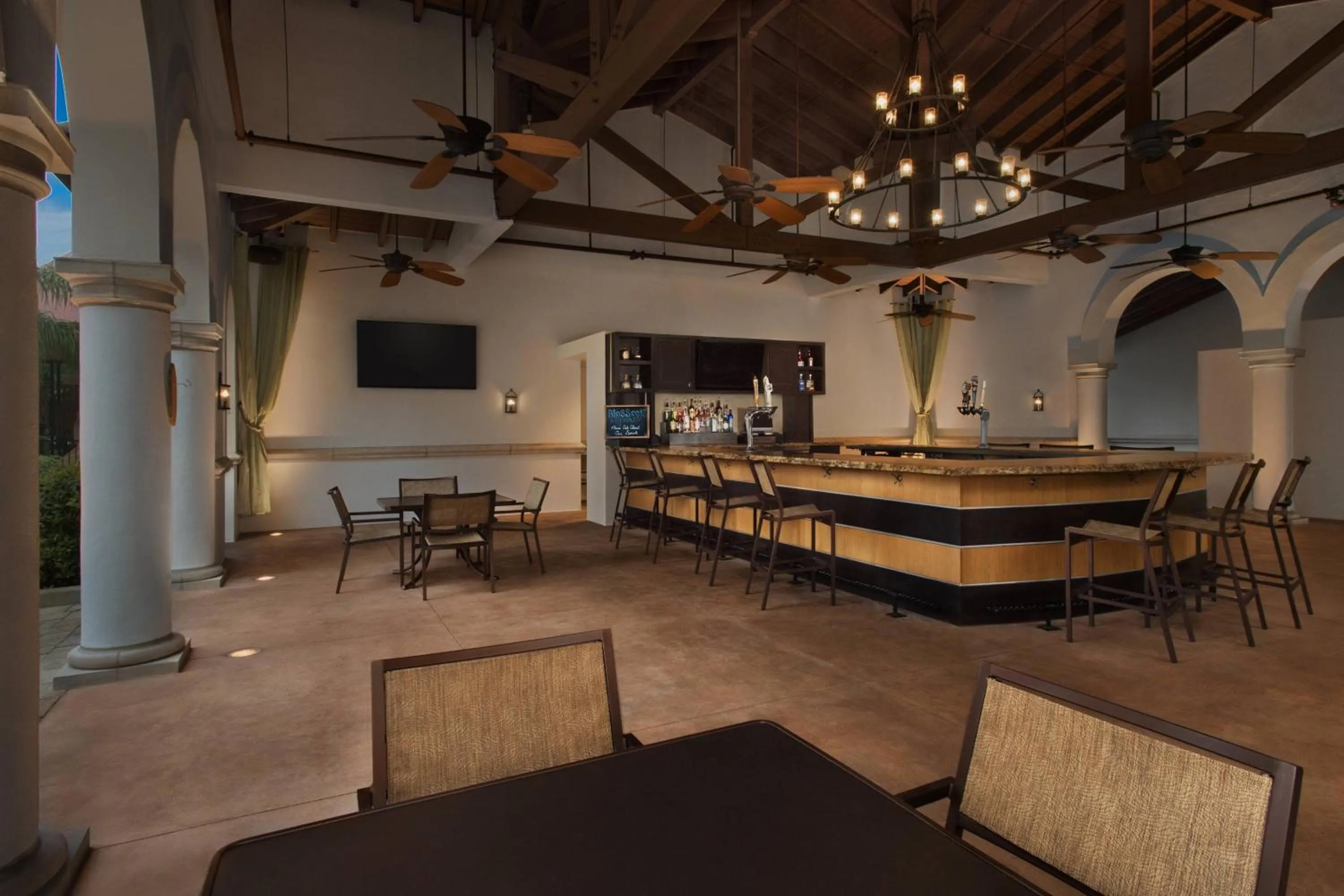 Swimming pool in Marriott's Lakeshore Reserve