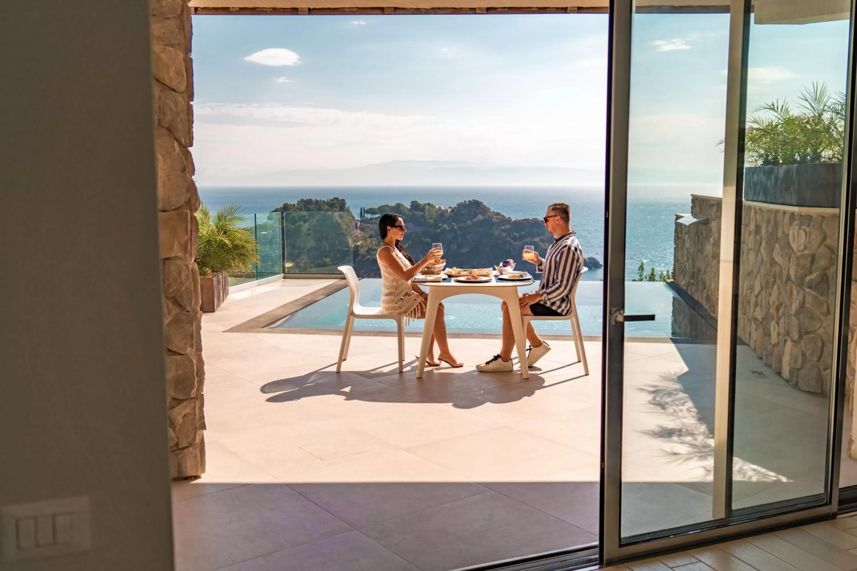 Day in Isola Bella Infinity Suites