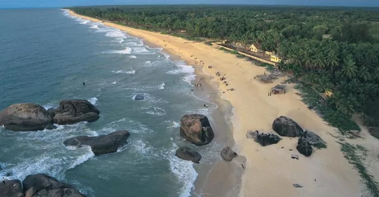 Area and facilities in Paradise Isle Beach Resort