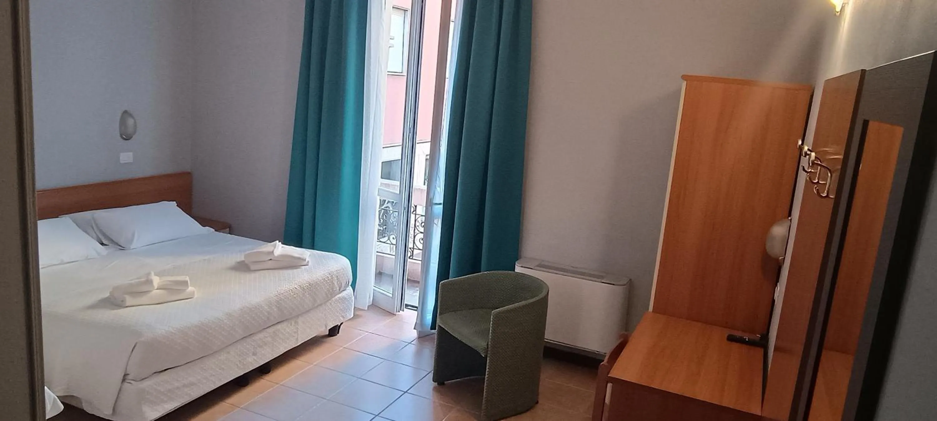 Photo of the whole room, Bed in Hotel Nuovo Rondò