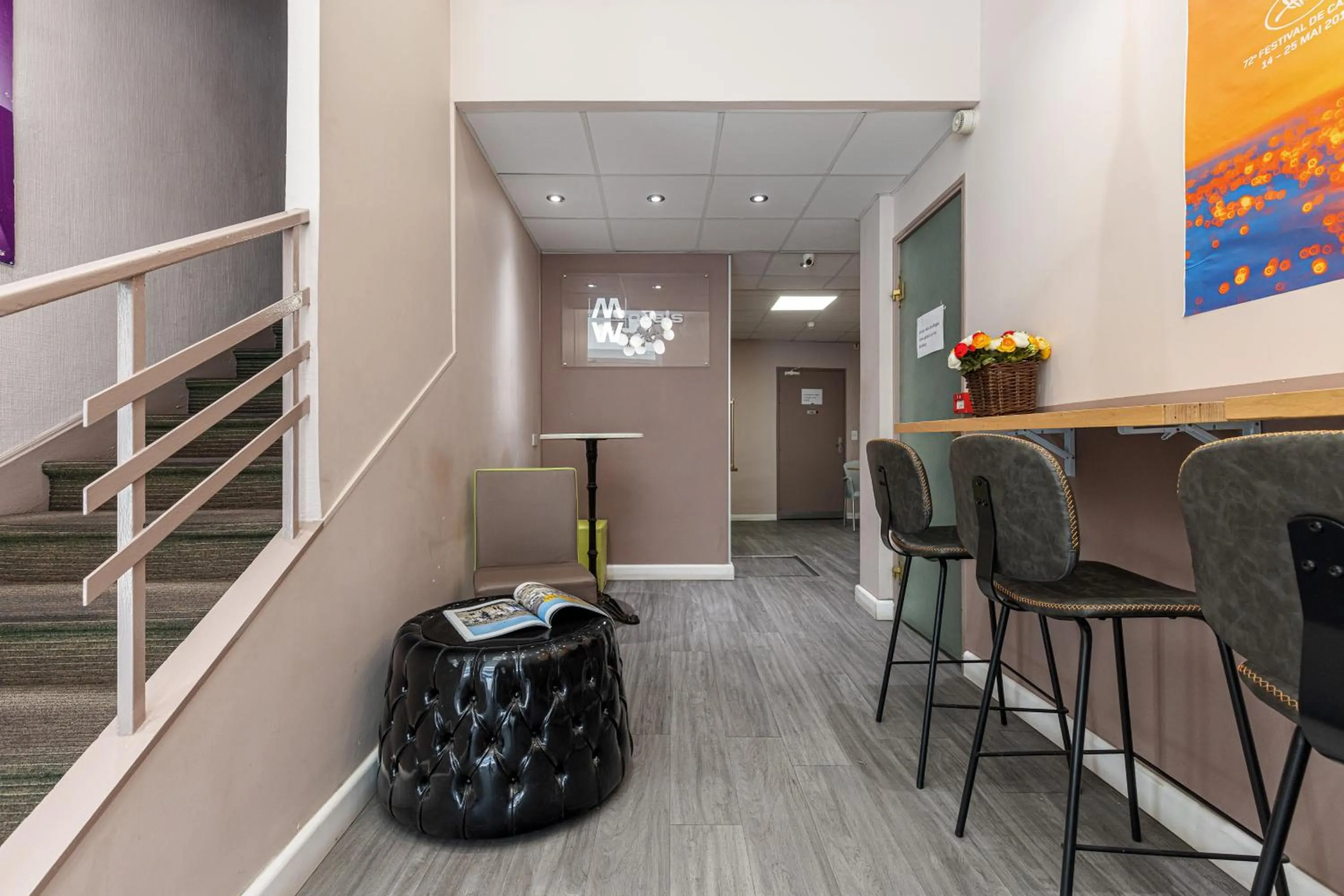 Lobby or reception in Naomi Cannes