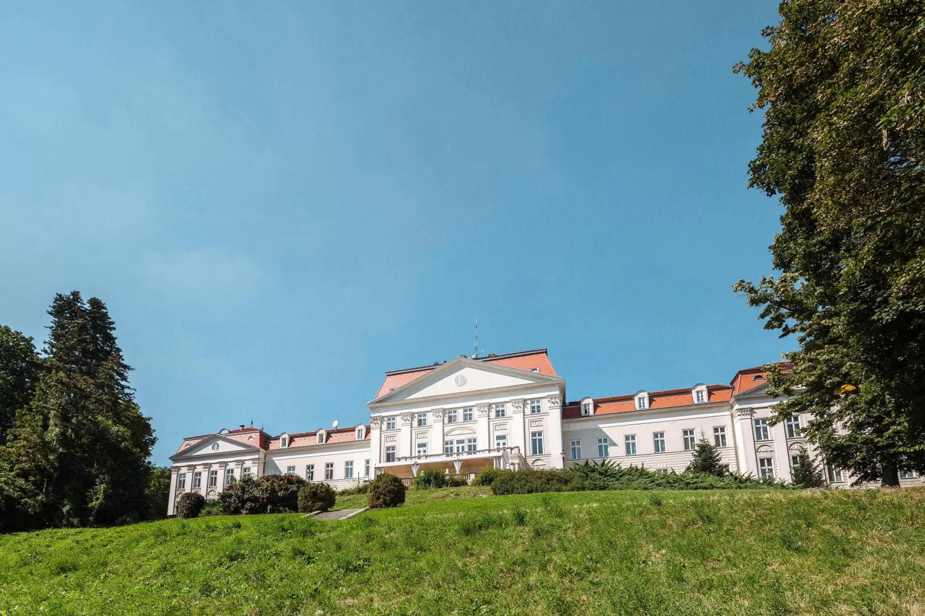 Property building in Austria Trend Hotel Schloss Wilhelminenberg Wien