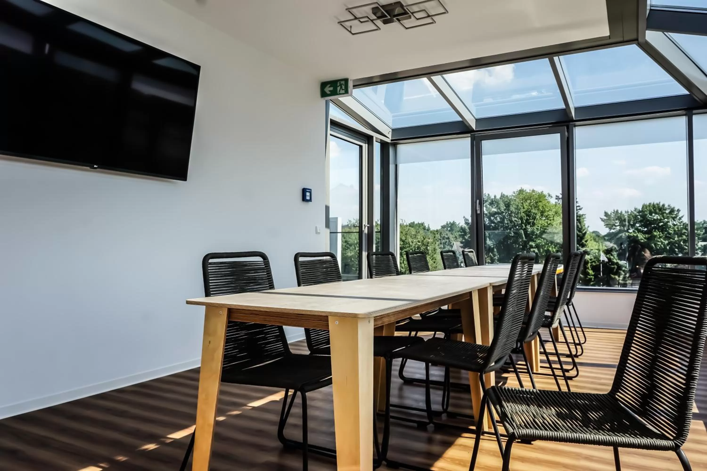 Communal lounge/ TV room in nicetostay