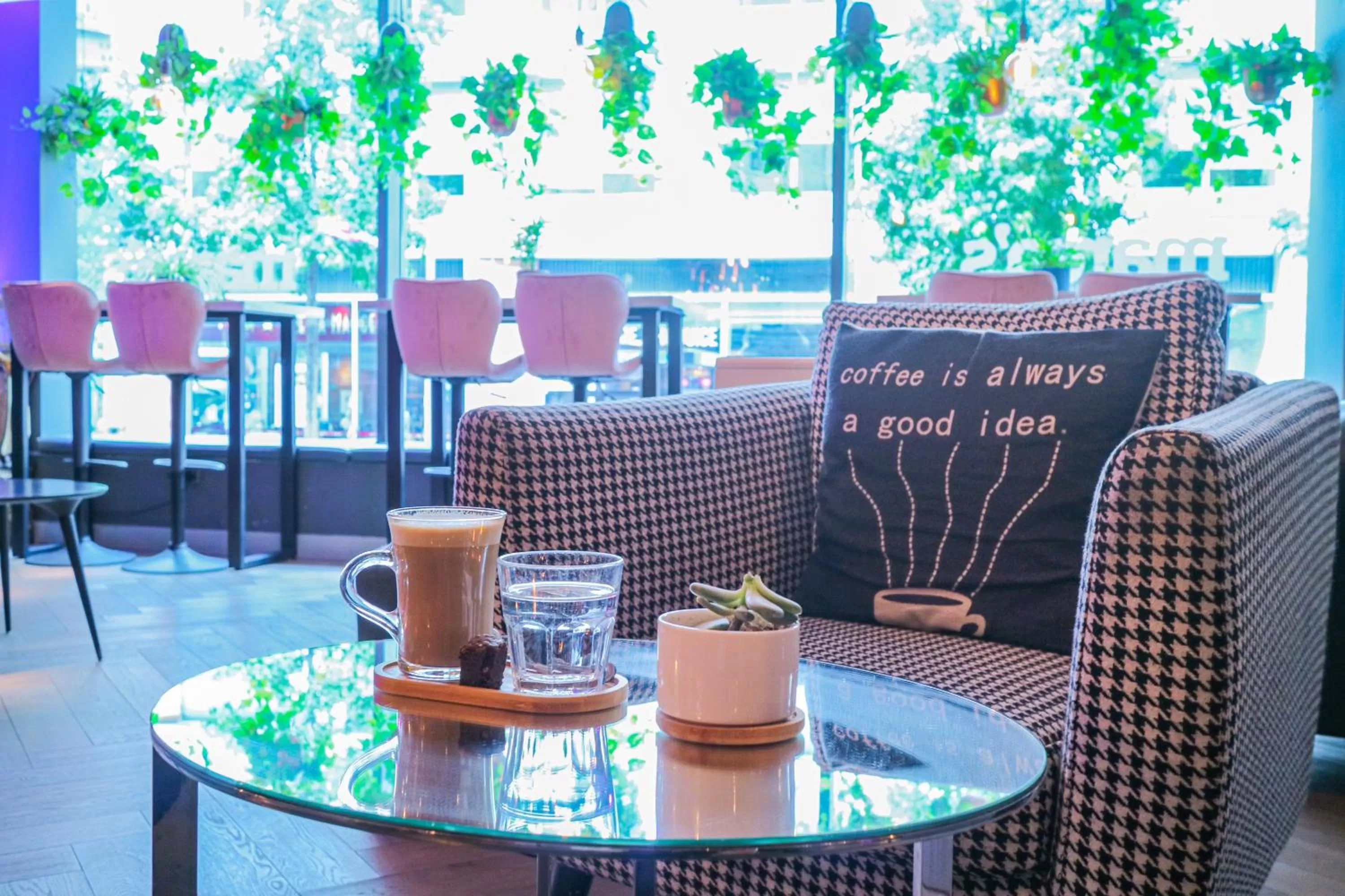 Food and drinks in Mercure London Bridge