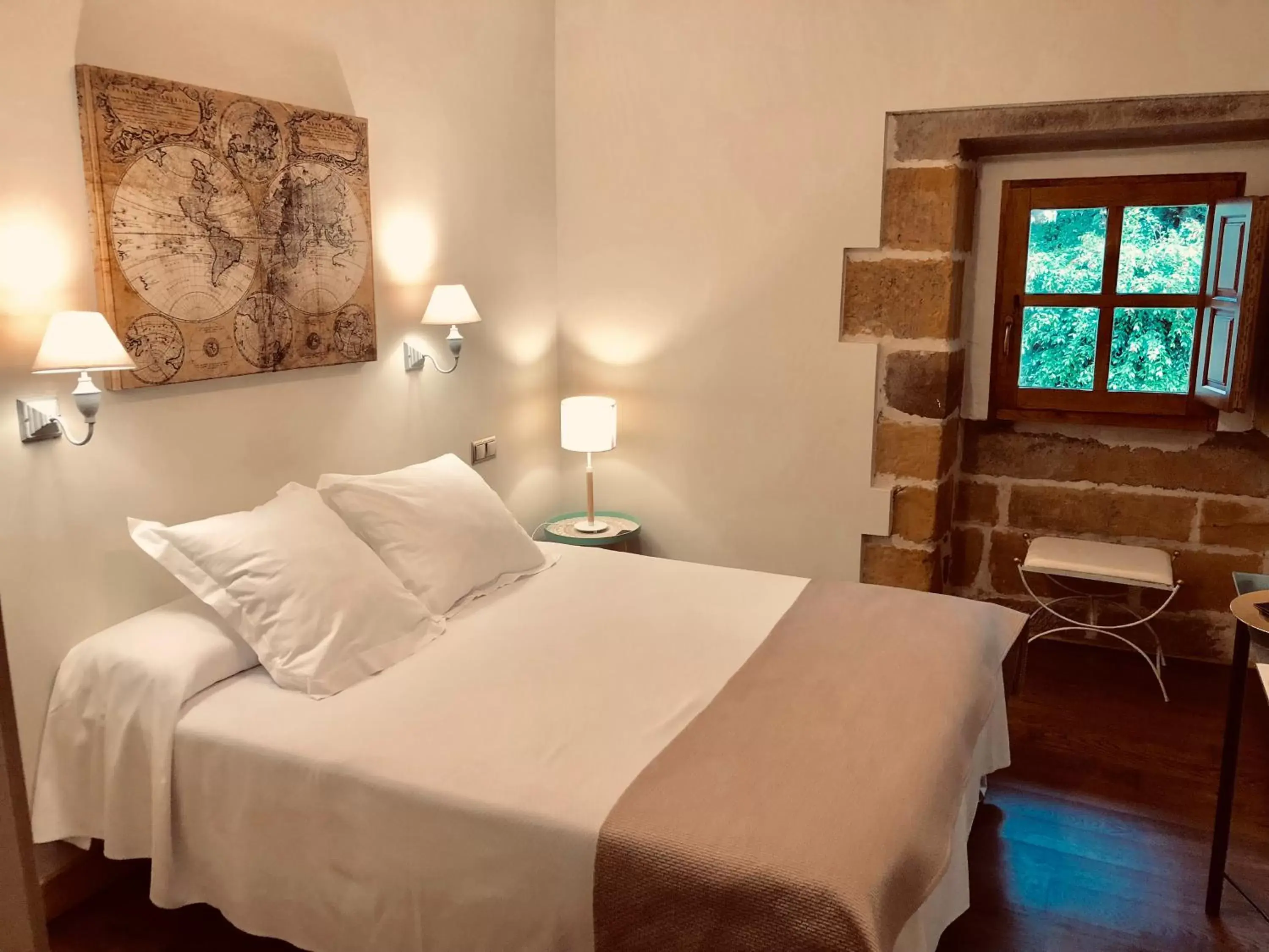 Double Room Single Use - single occupancy in Palacio de Arce Double Room Single Use - single occupancy in Palacio de Arce