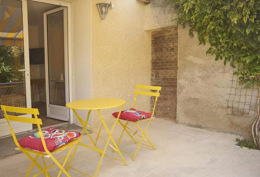 Balcony/Terrace in Revigora