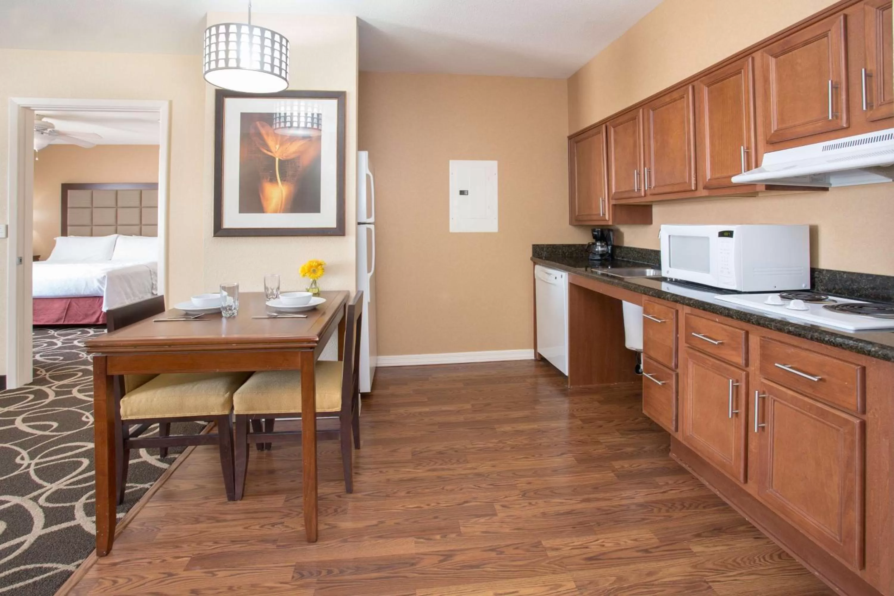 King Suite  - Disability Access with Tub - Non-Smoking in Homewood Suites by Hilton Yuma