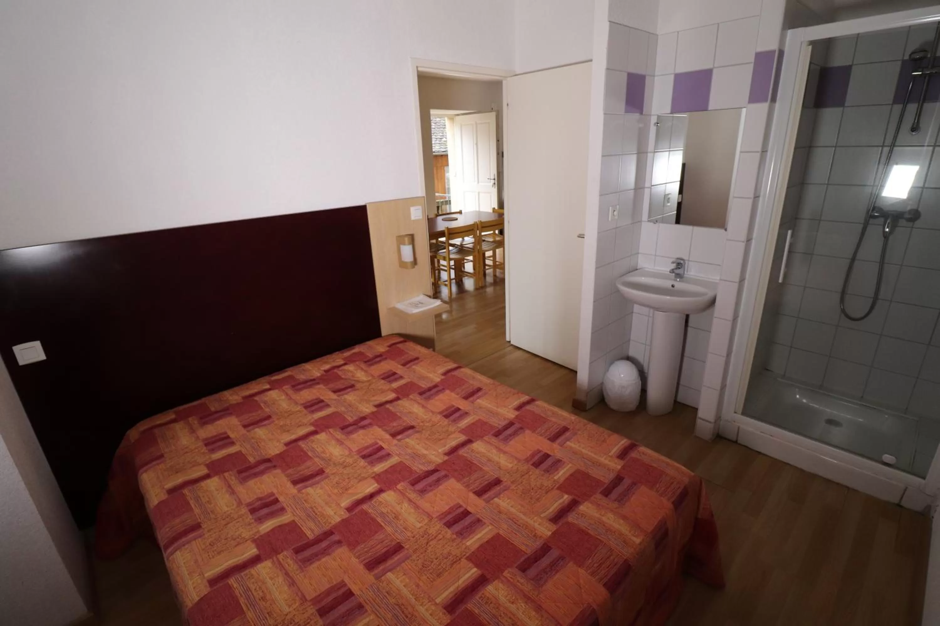 Bed in Chateau Ricard