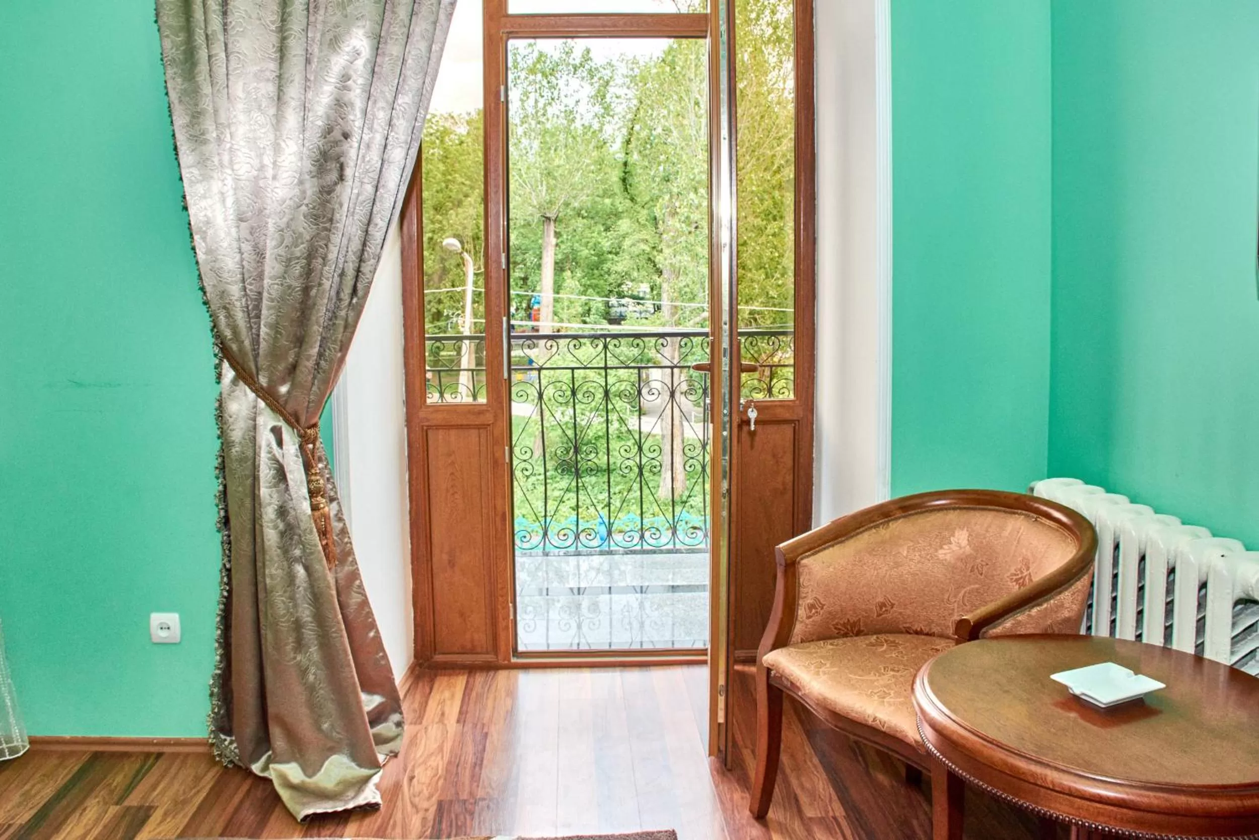 Seating Area in Hotel Art-Seg