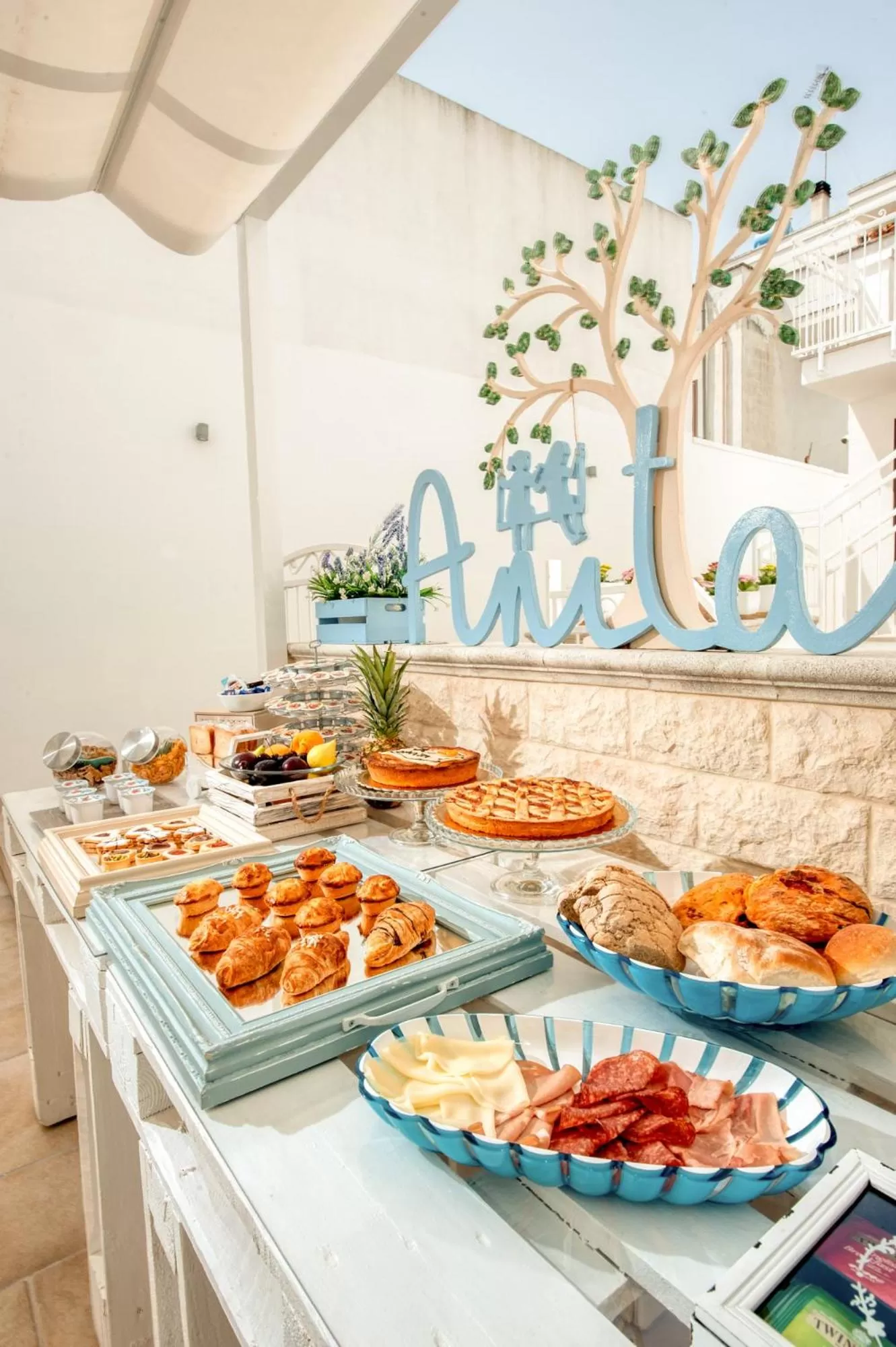 Buffet breakfast in B&B Casa di Anita