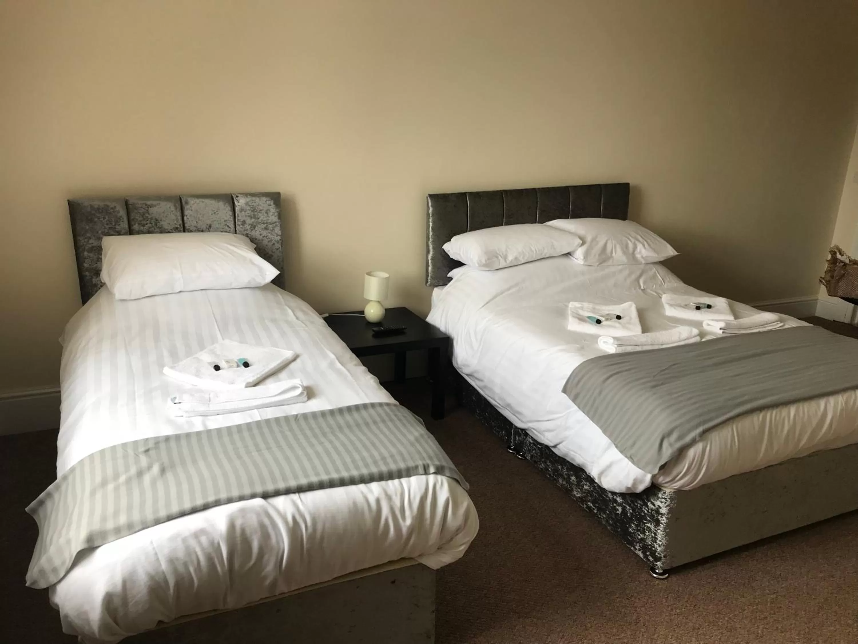 Bed in The New Alexandra Hotel