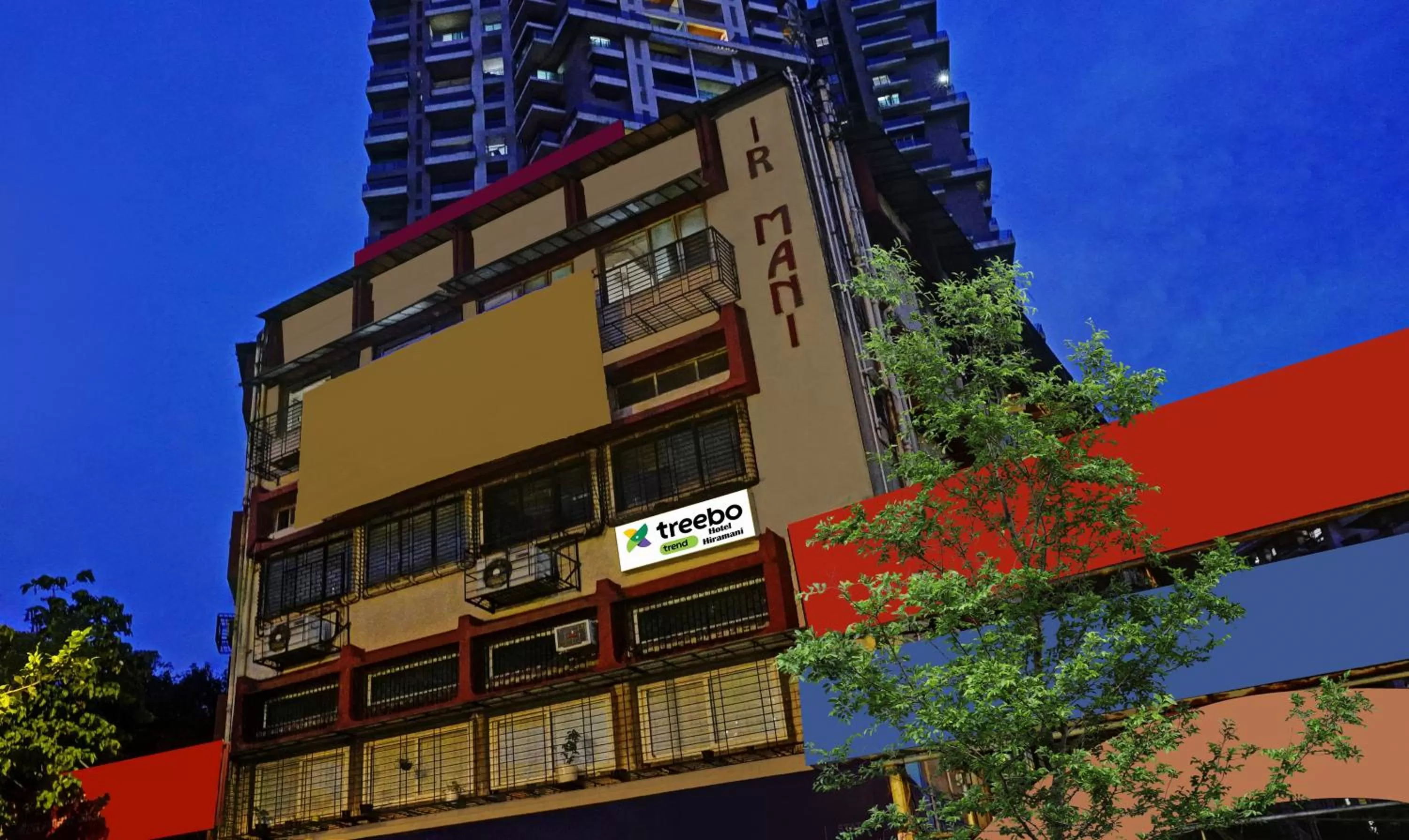 Property building in Treebo Hiramani Parel Lalbaug