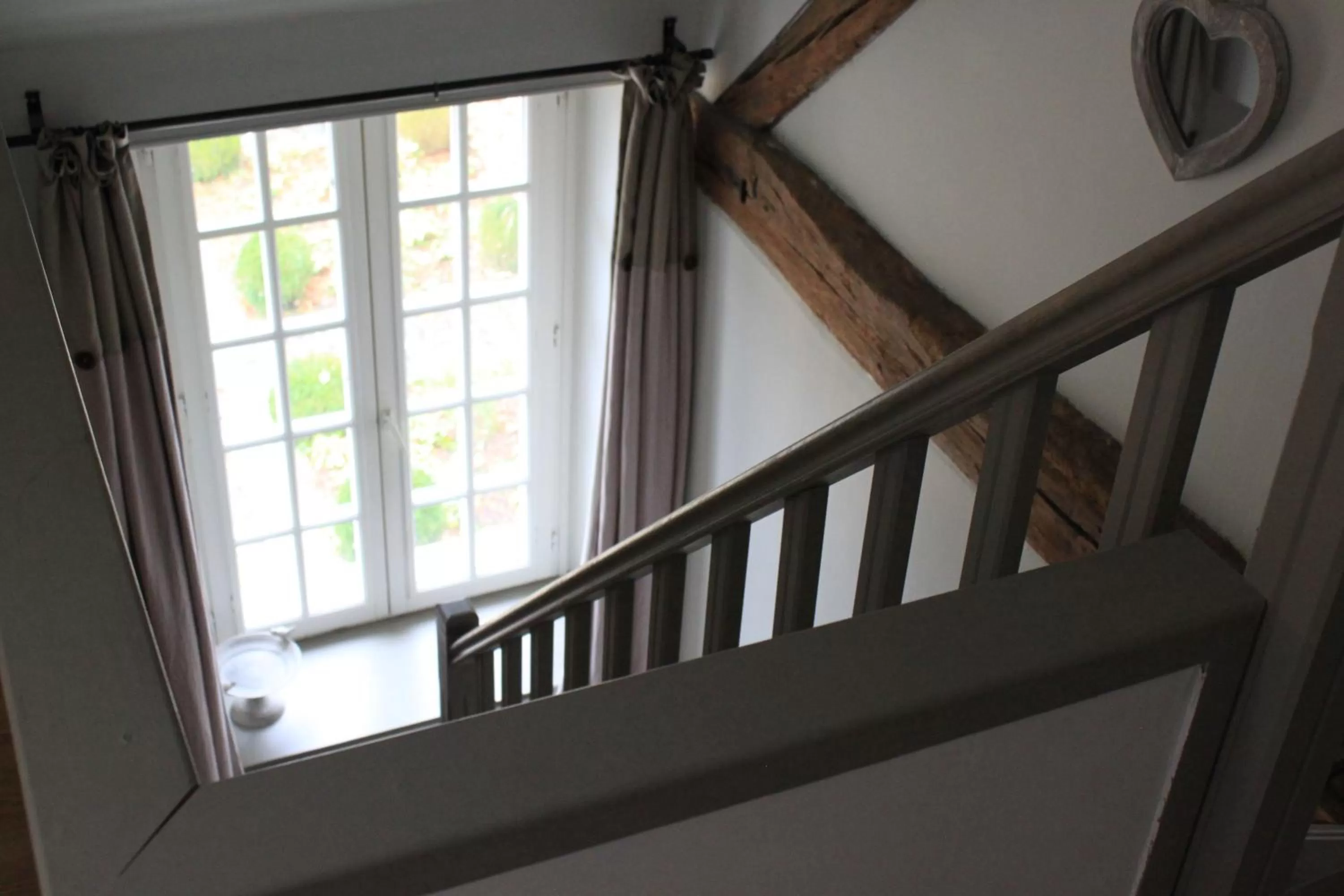 Photo of the whole room in Domaine de Bellevue, The Originals Relais