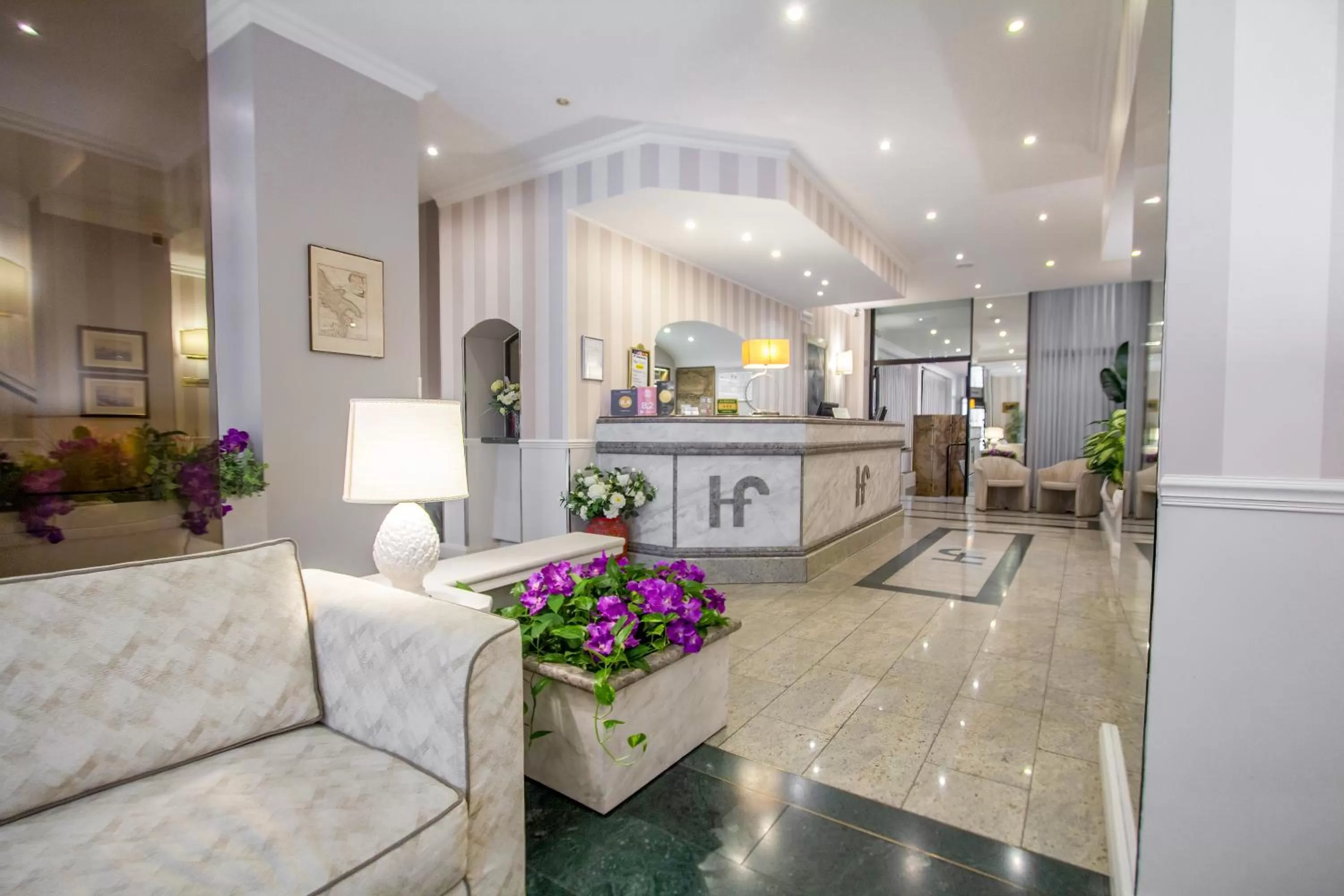 Lobby or reception in Hotel Flora