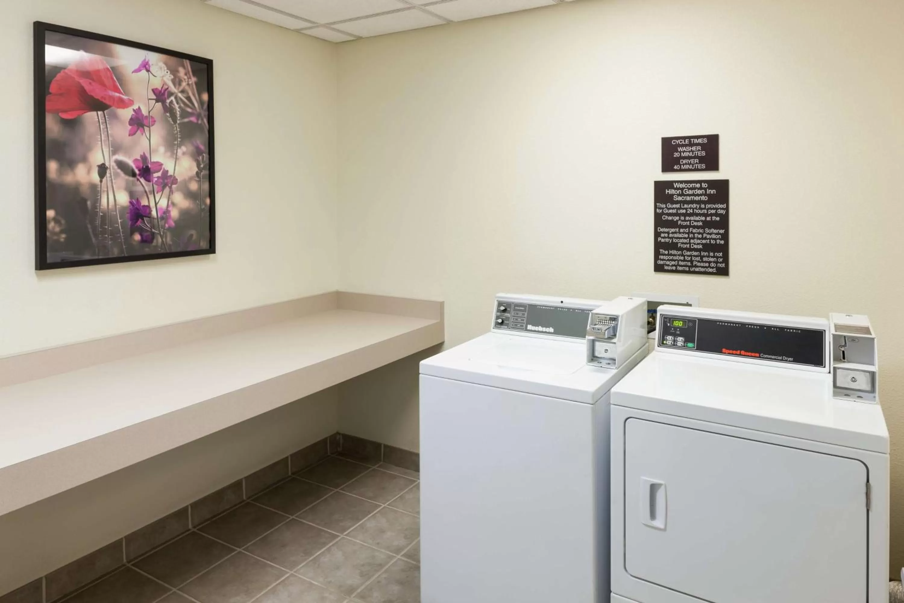 Property building in Hilton Garden Inn Sacramento/South Natomas