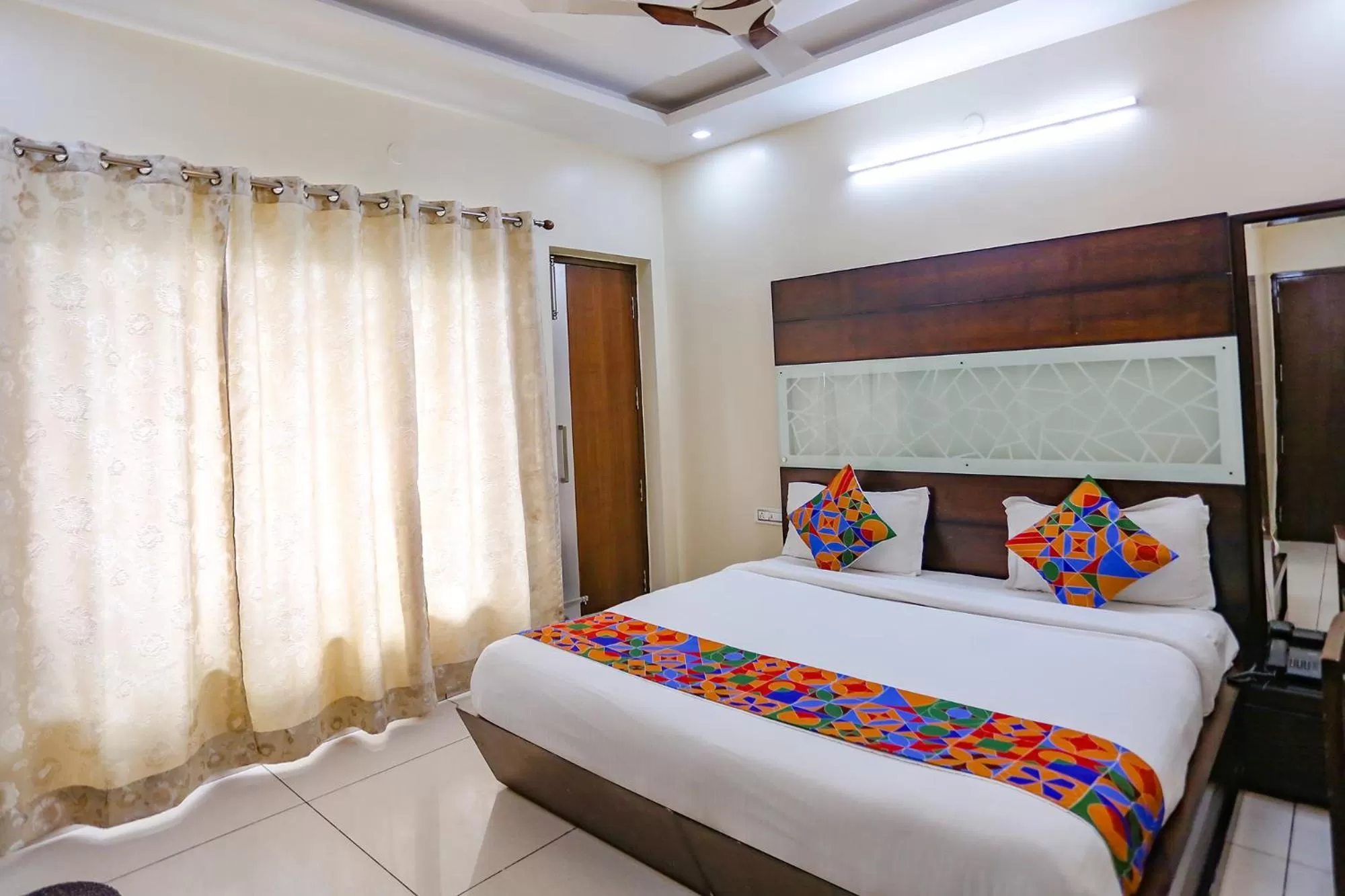 Bed in FabHotel Winter Line Inn