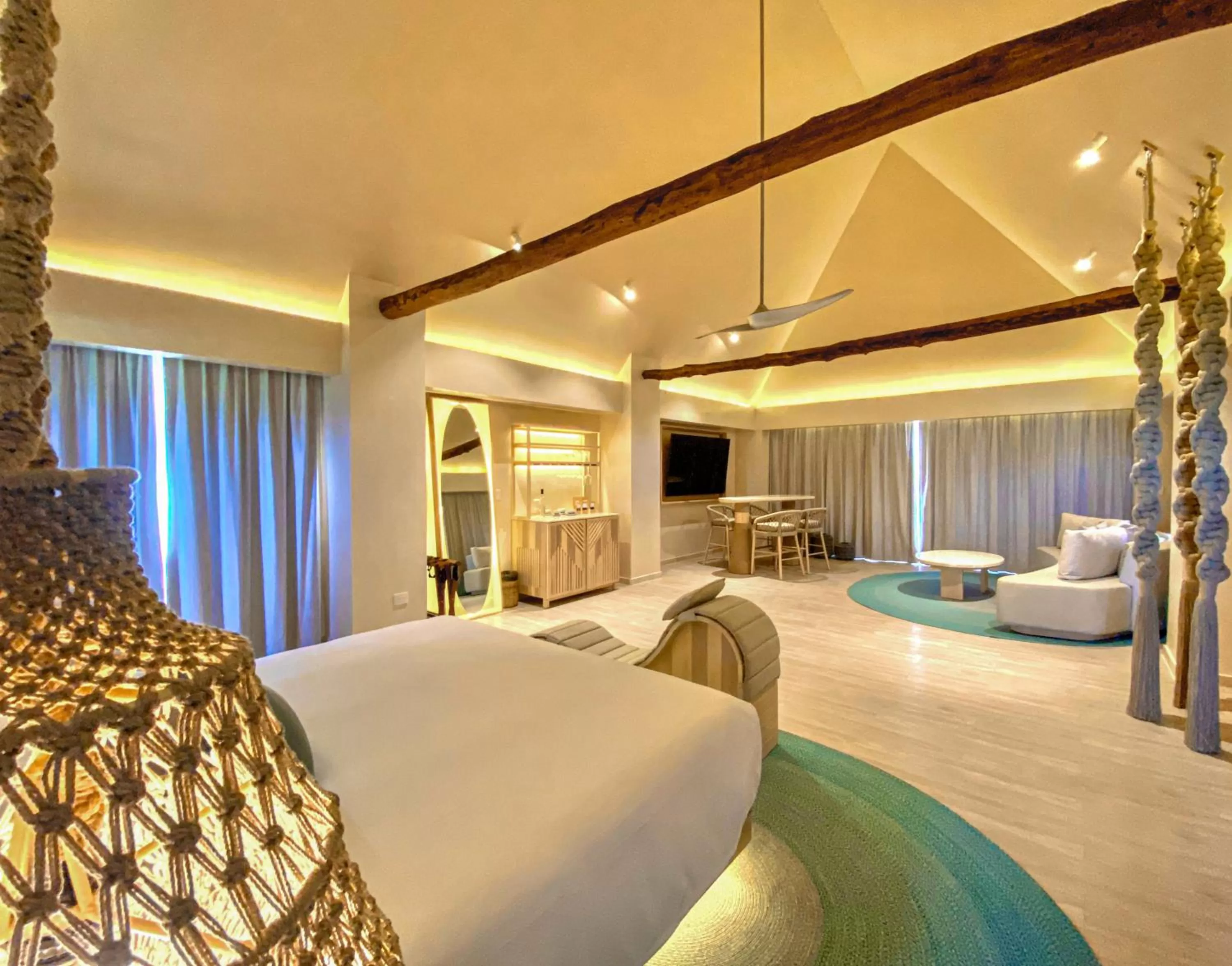 Bed in Hotel Shibari - Restaurant & Cenote Club