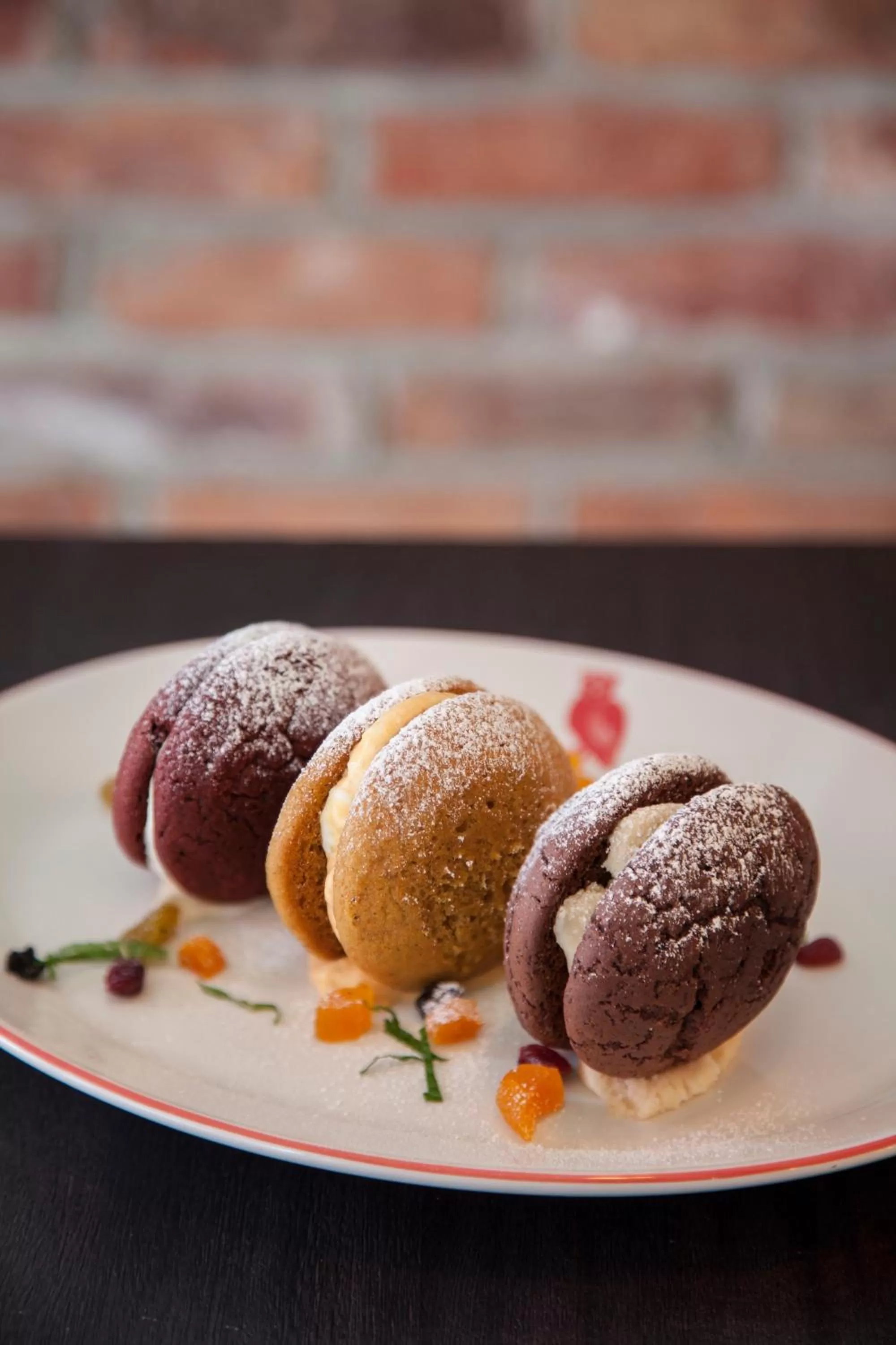 Restaurant/places to eat in Kimpton Hotel Monaco Philadelphia by IHG