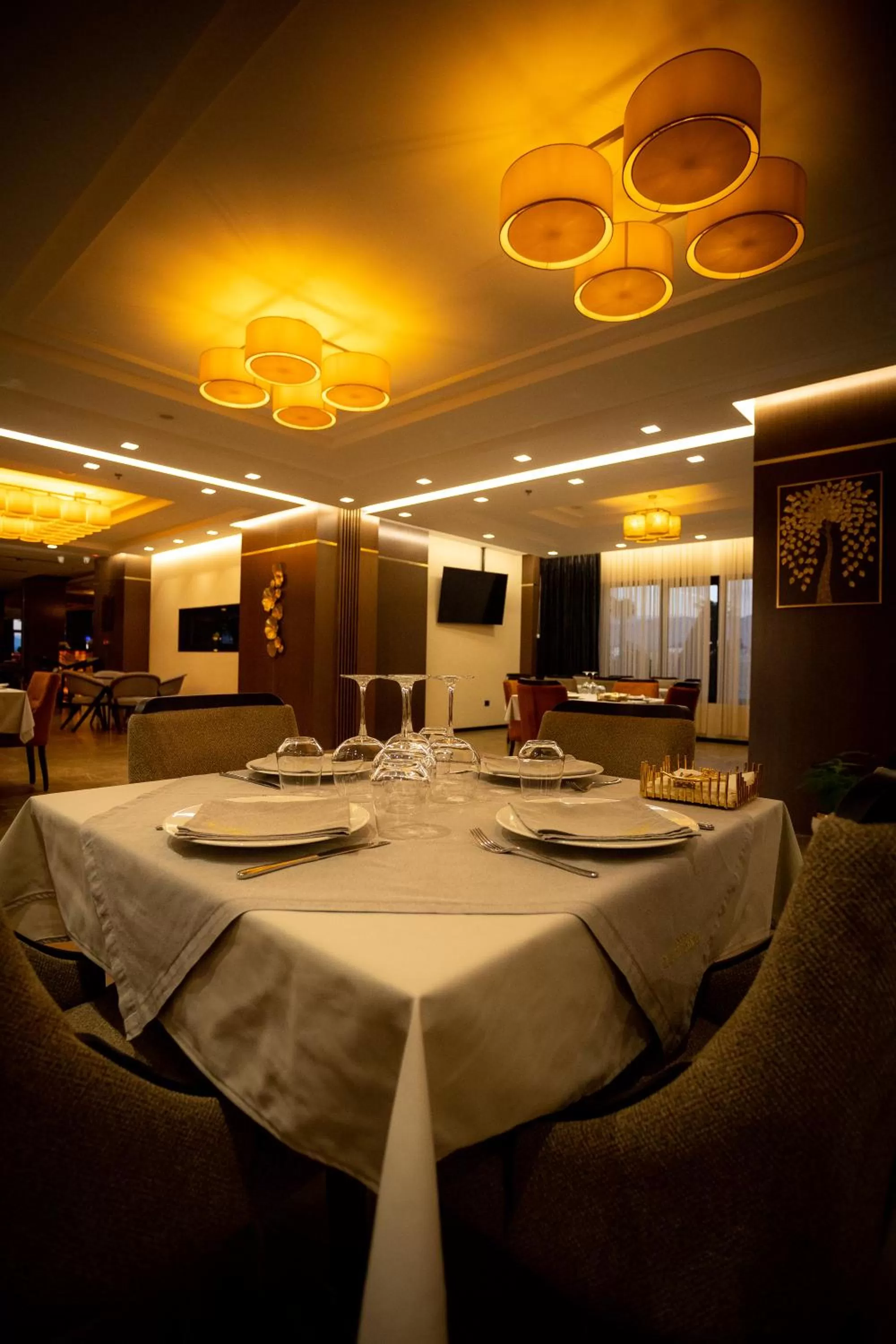 Restaurant/places to eat in Deluxe Resort and SPA