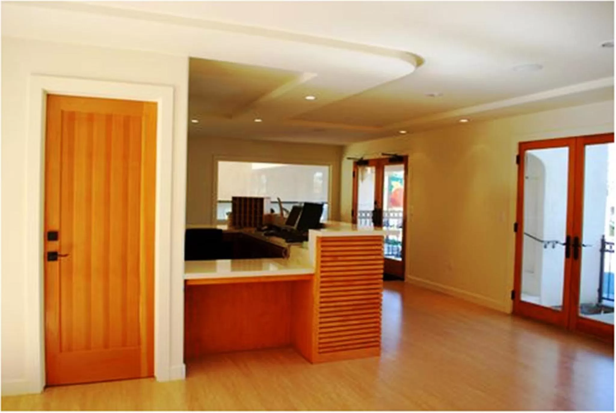 Day in Bella Capri Inn and Suites