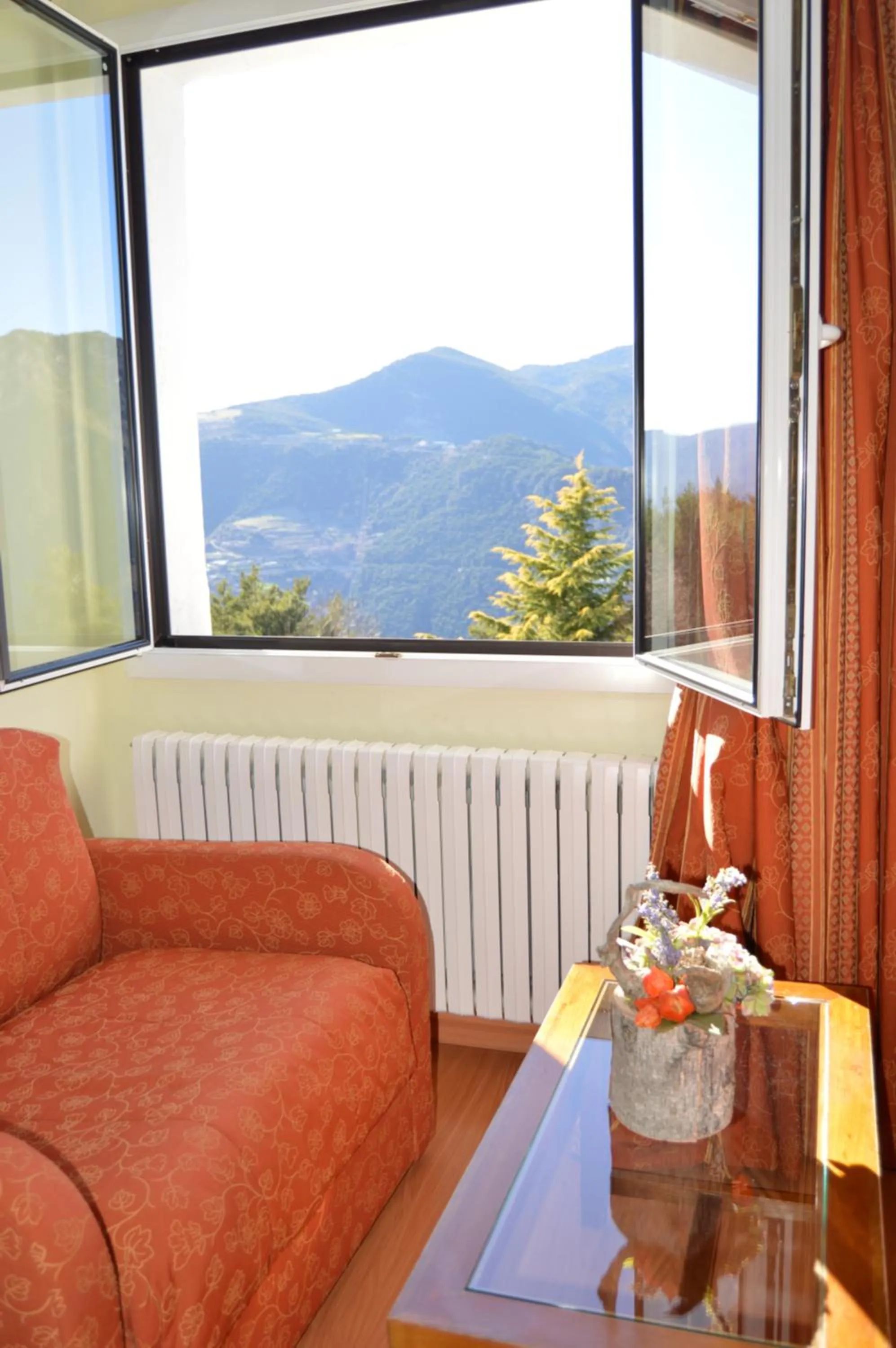 Mountain view in Coma Bella