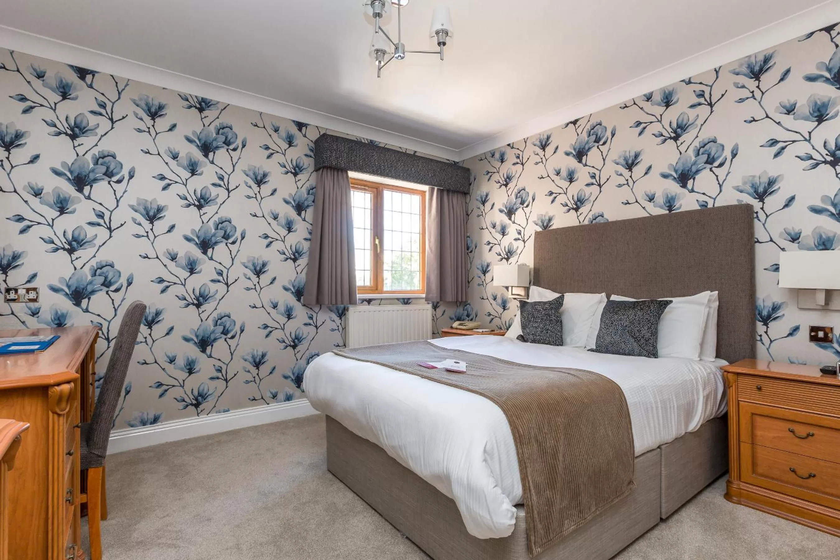 Bedroom in De Rougemont Manor