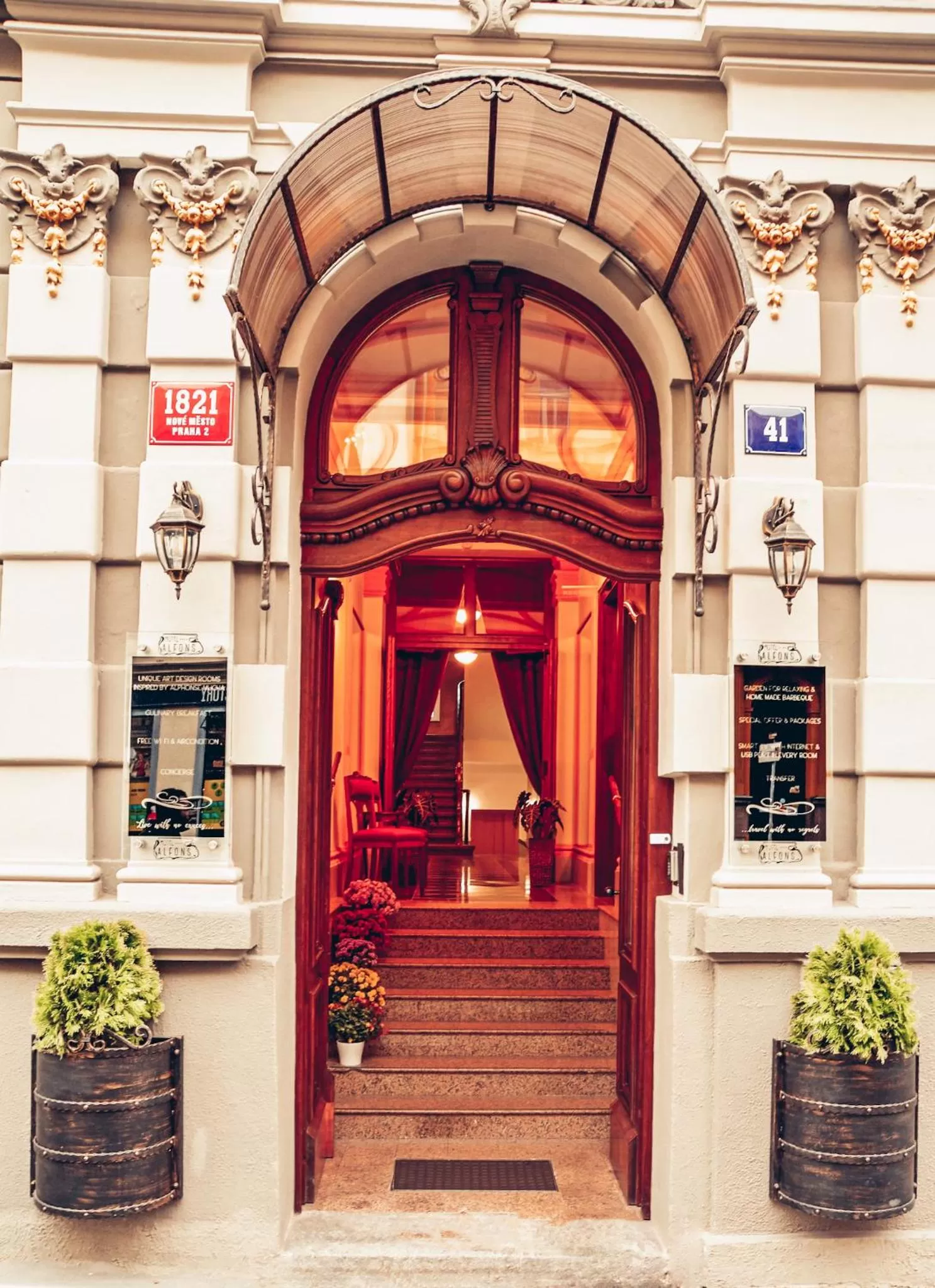 Property building in Alfons Boutique Hotel