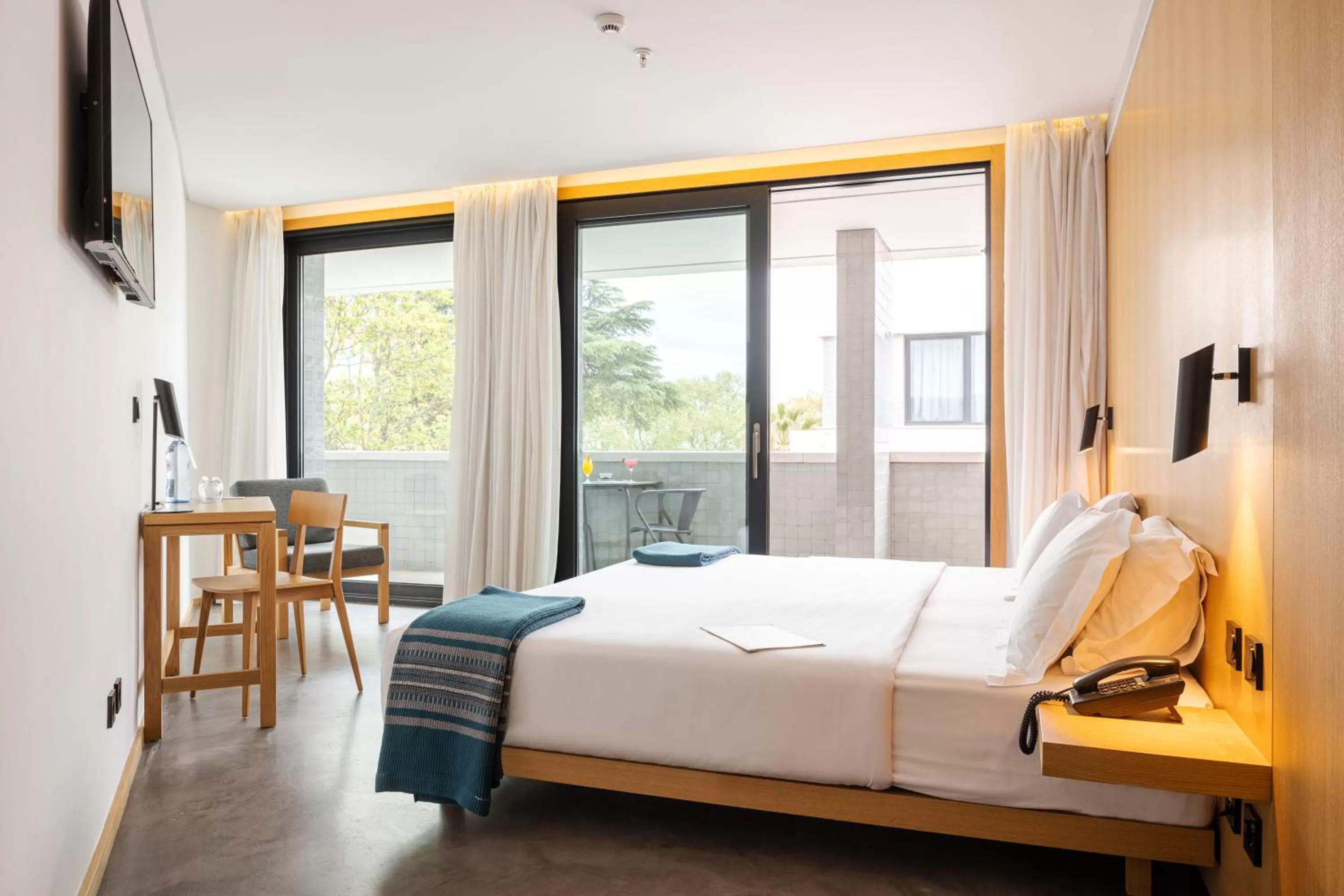 Bedroom, Bed in Evora Olive Hotel