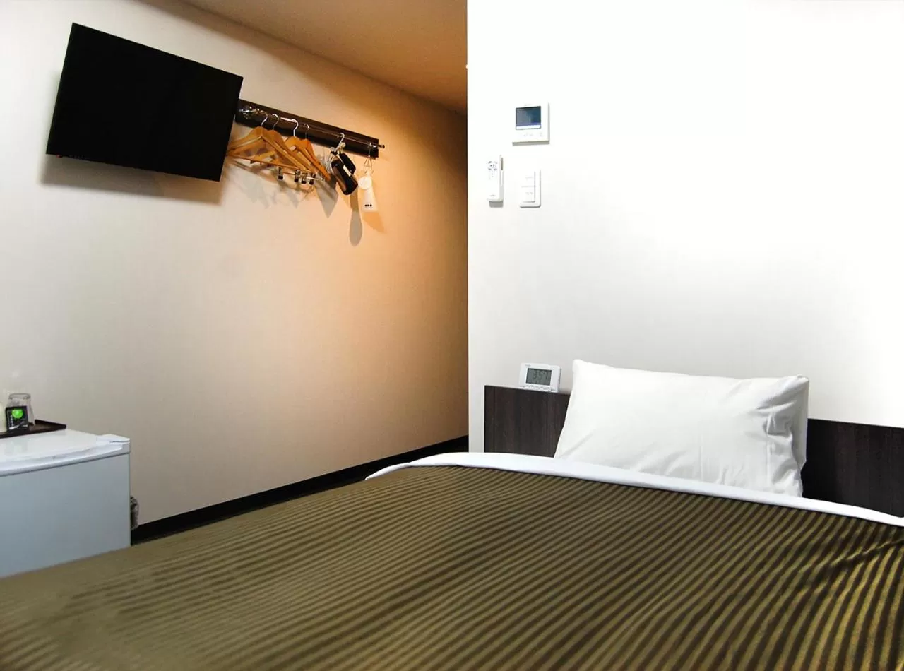 Photo of the whole room, Bed in Hotel Trend Kyobashi Ekimae