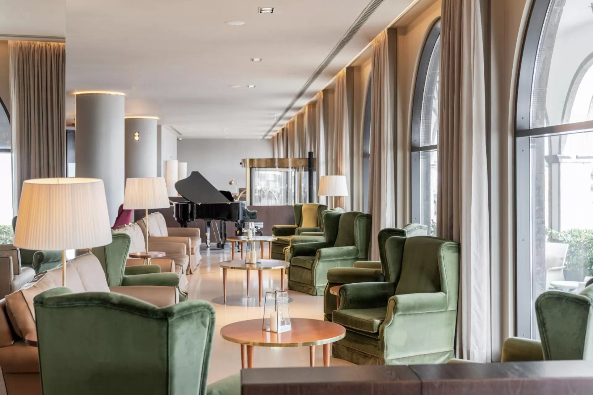 Lounge or bar in Grand Hotel Açores Atlântico