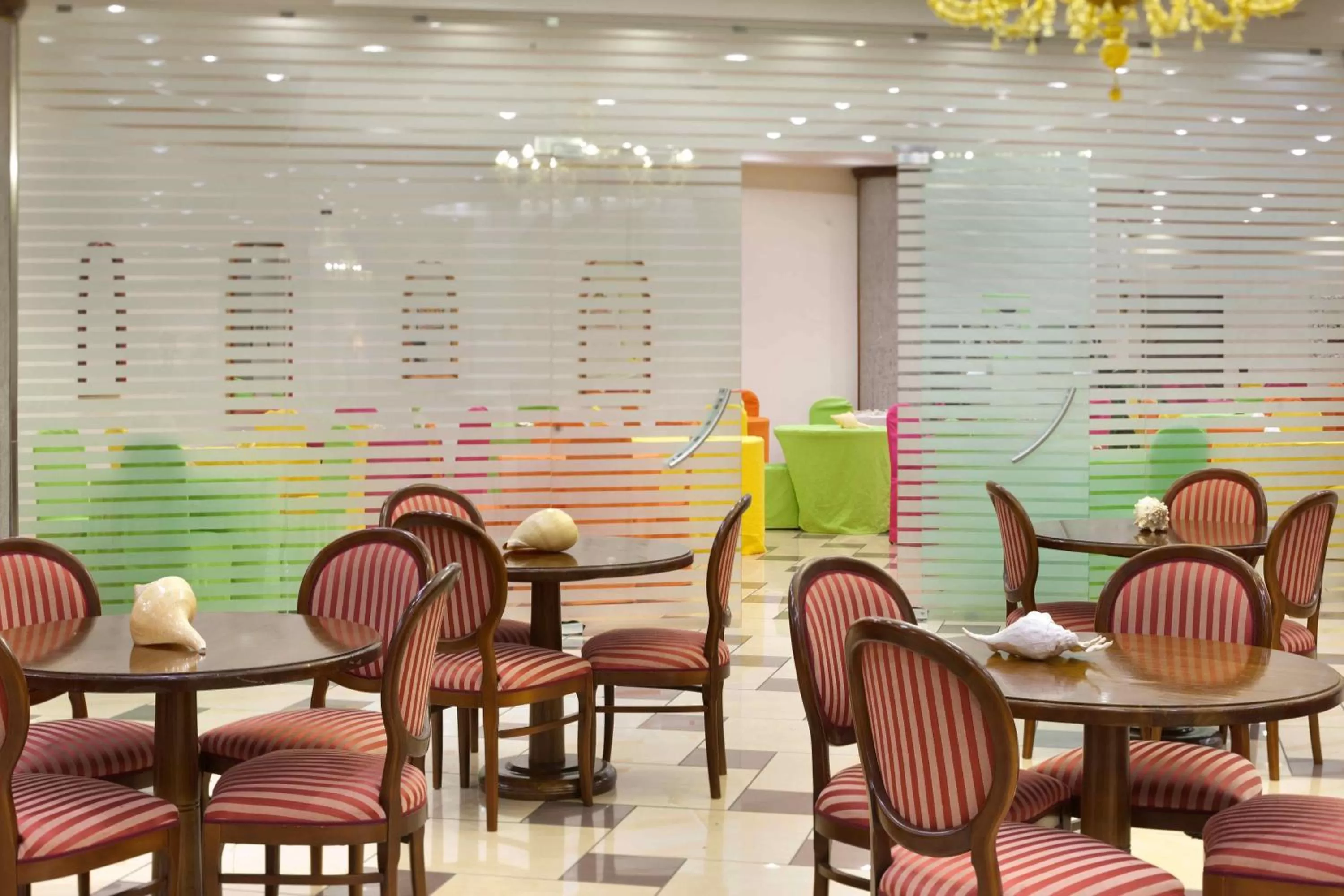 Restaurant/places to eat in Ulisse Deluxe Hostel