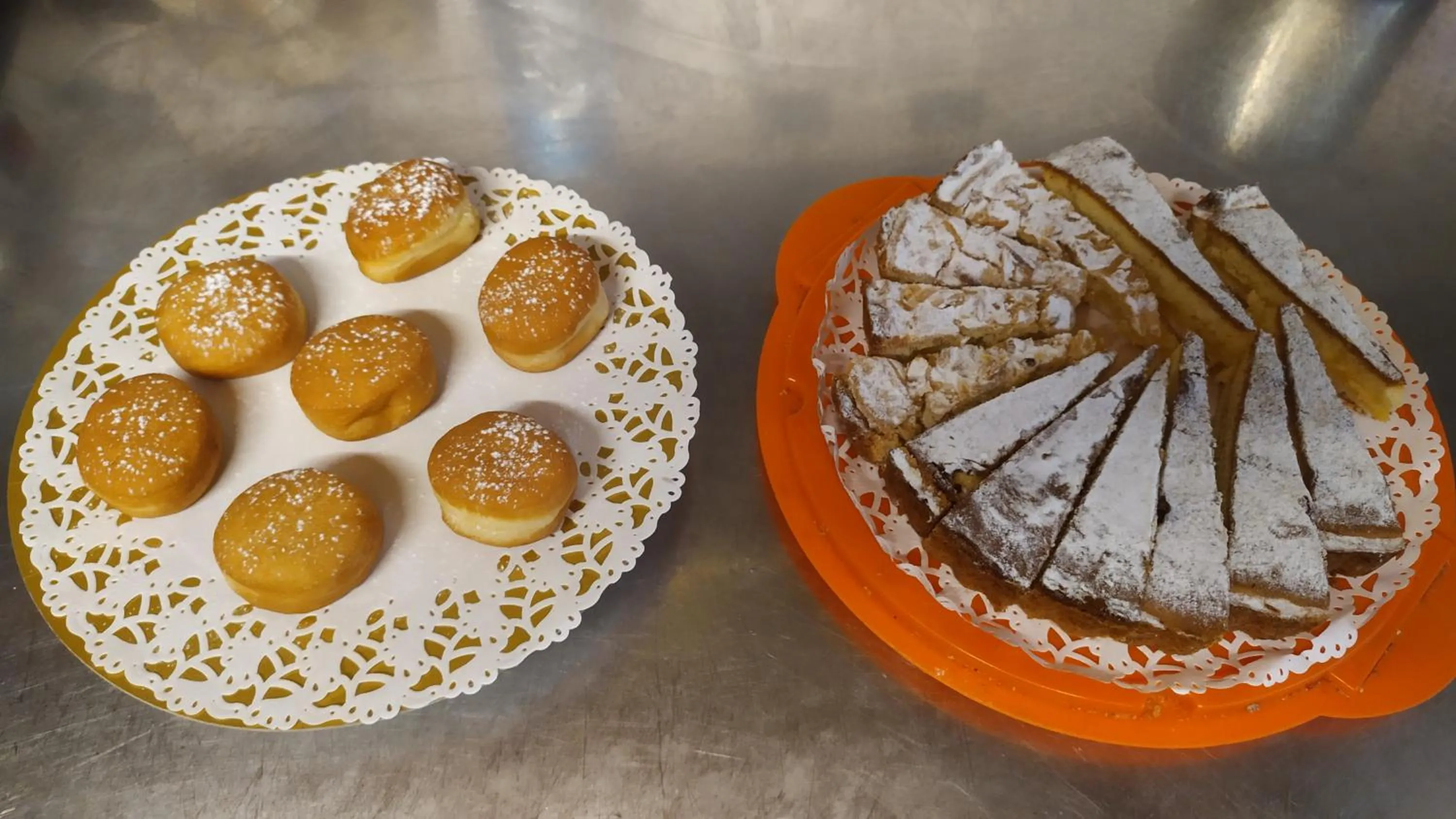 Continental breakfast in Hotel Antico Moro