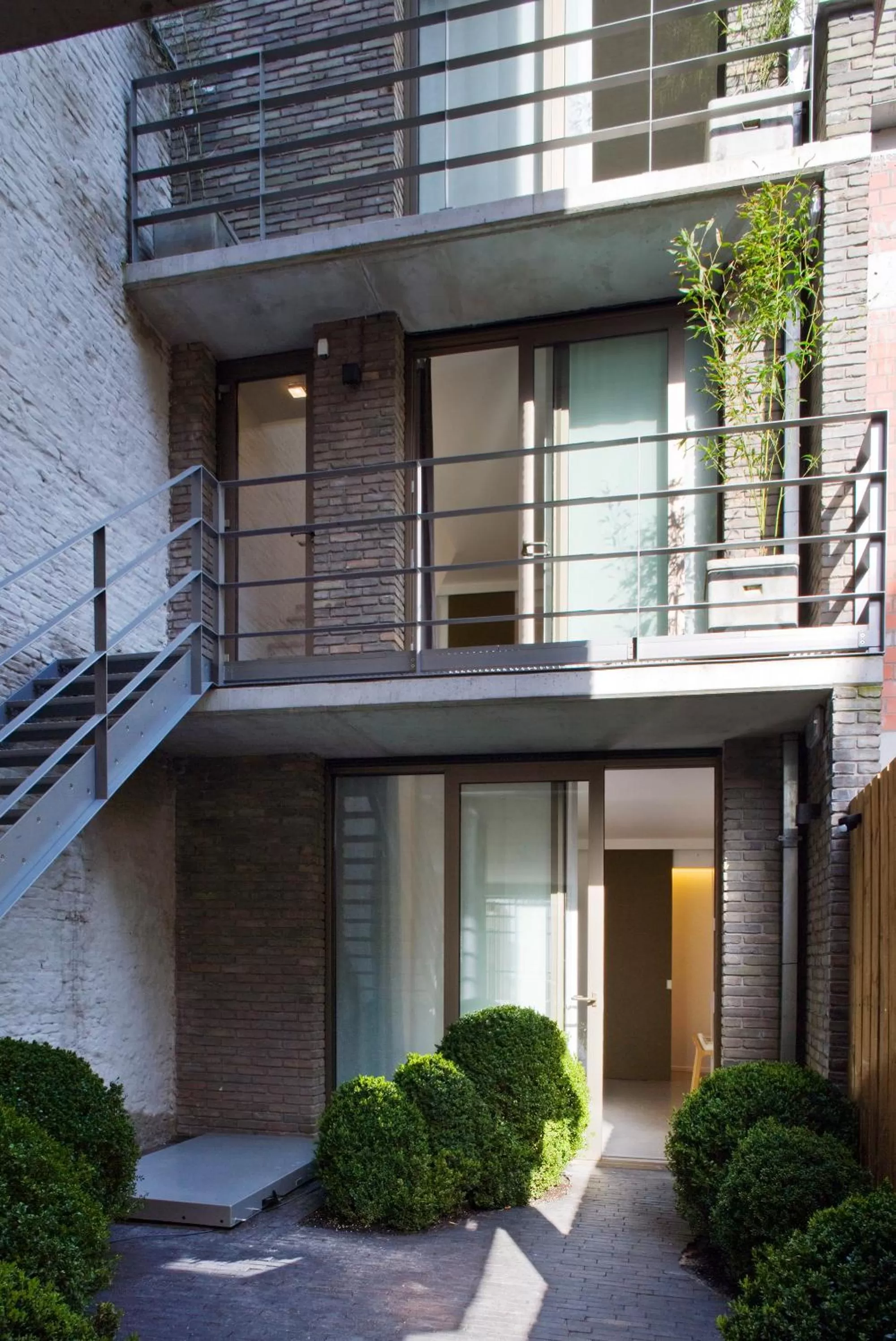 Facade/entrance in Antwerp For Two B&B