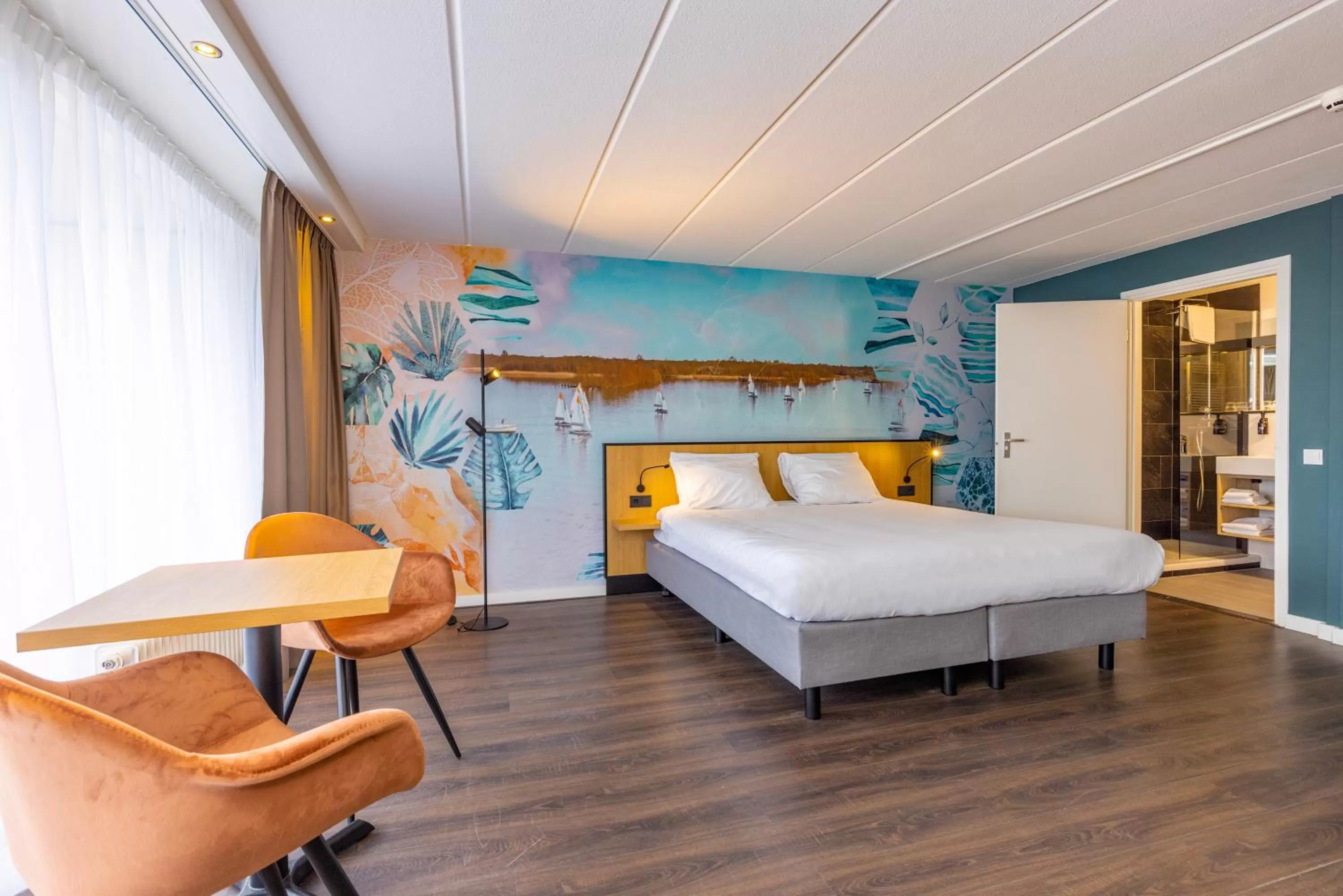 Bedroom, Bed in Fletcher Hotel Restaurant Loosdrecht-Amsterdam