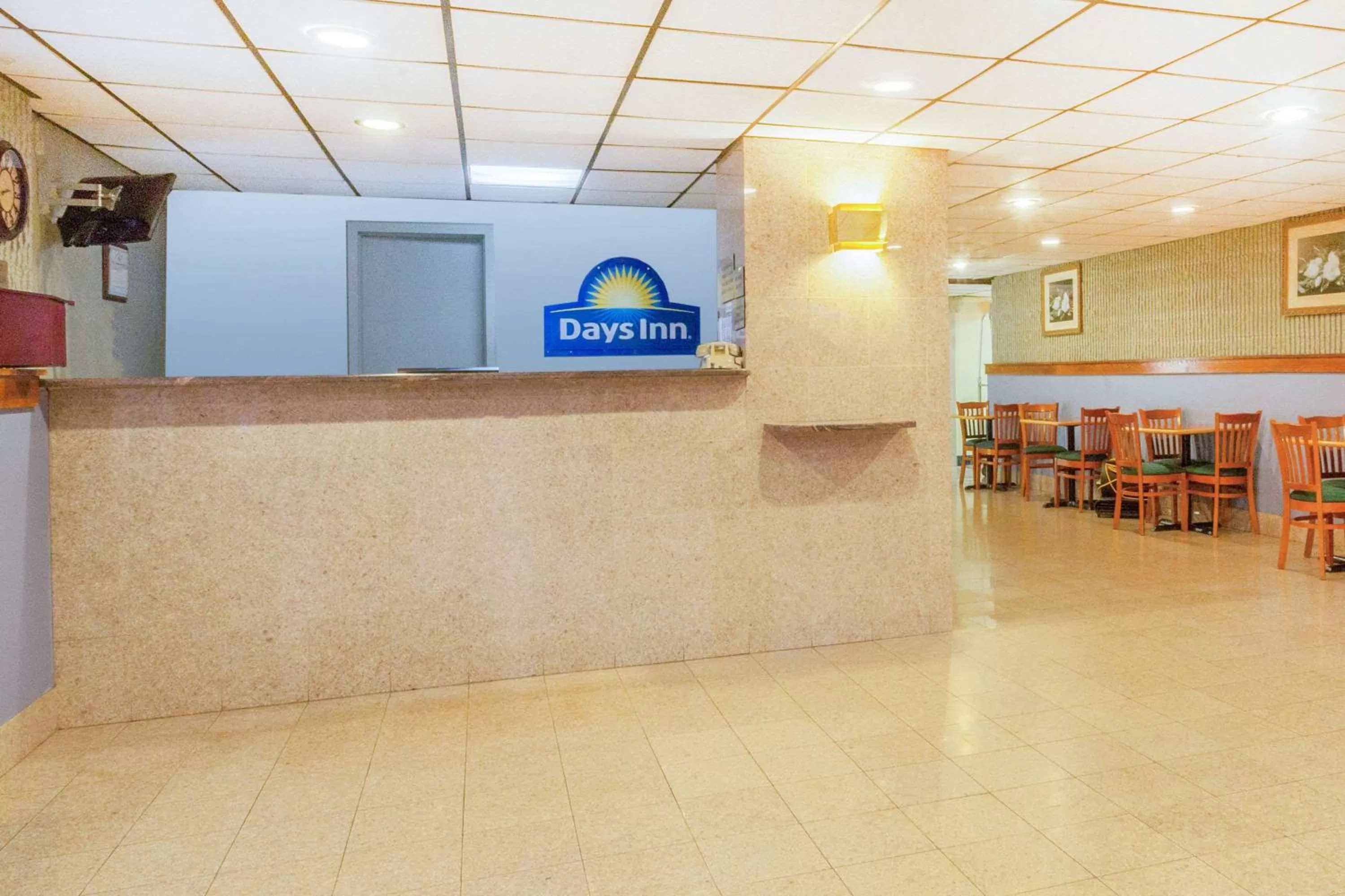 Property building in Days Inn by Wyndham Wilkes Barre