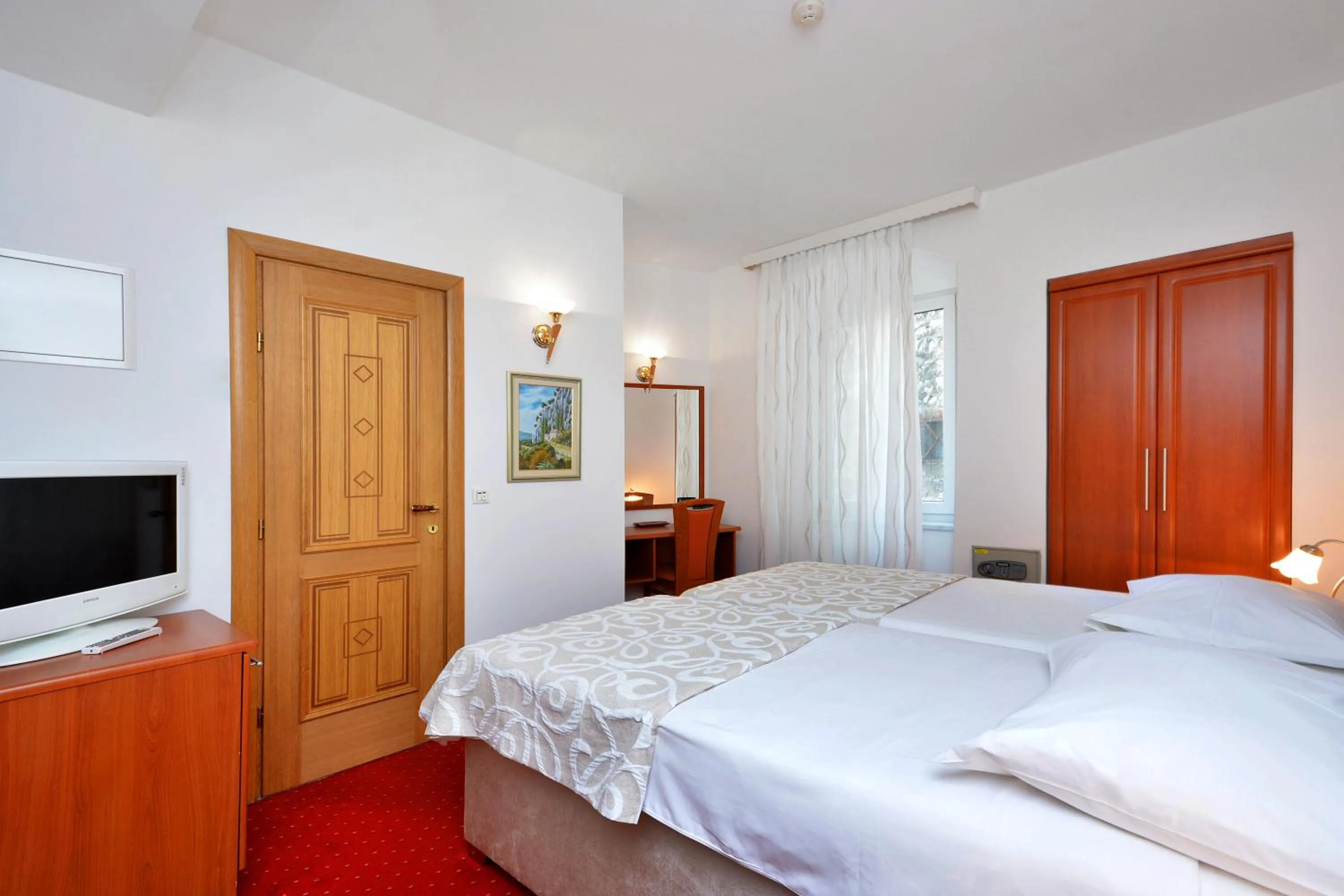 Photo of the whole room, Bed in Hotel Adriana