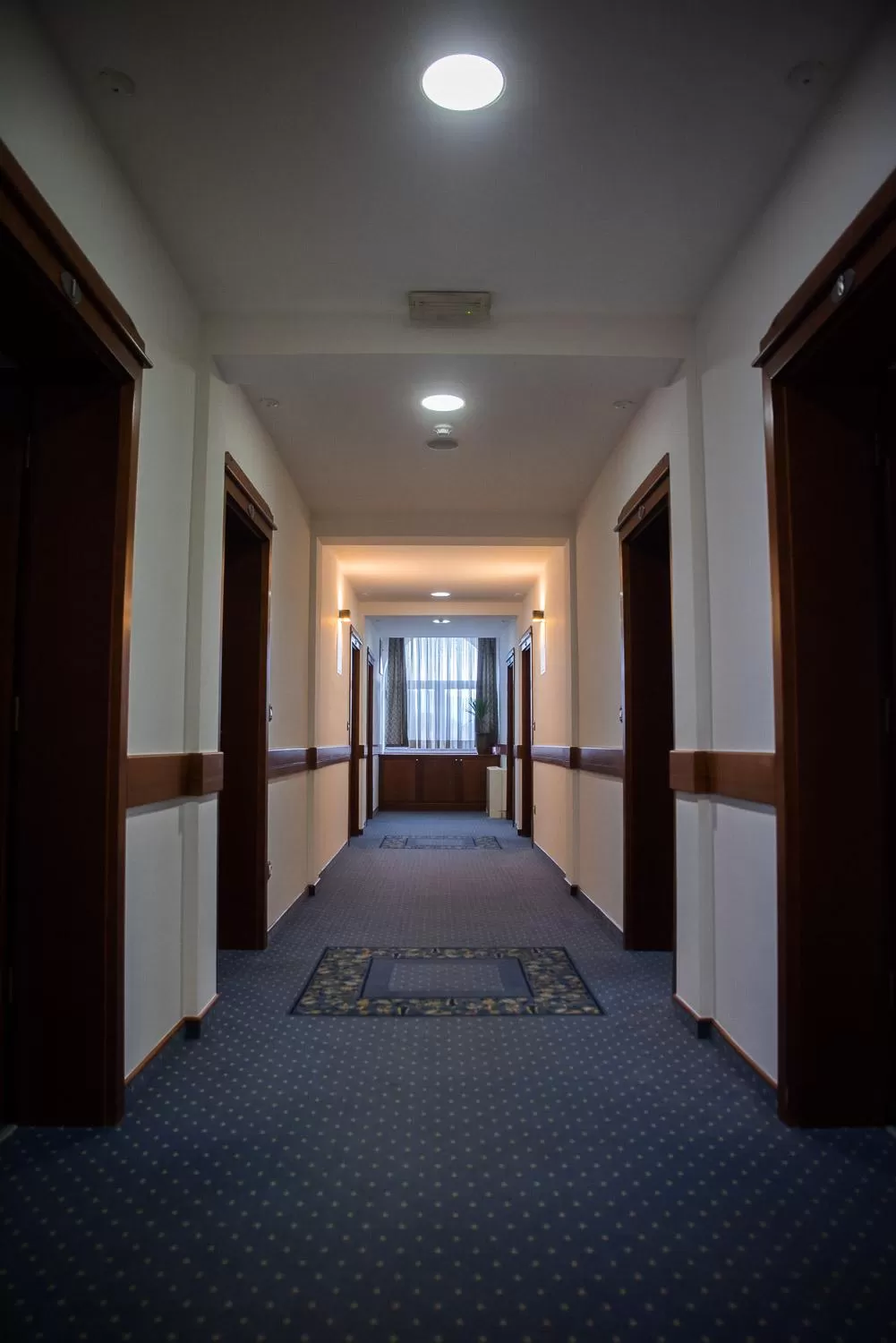 Property building in Hotel Hum