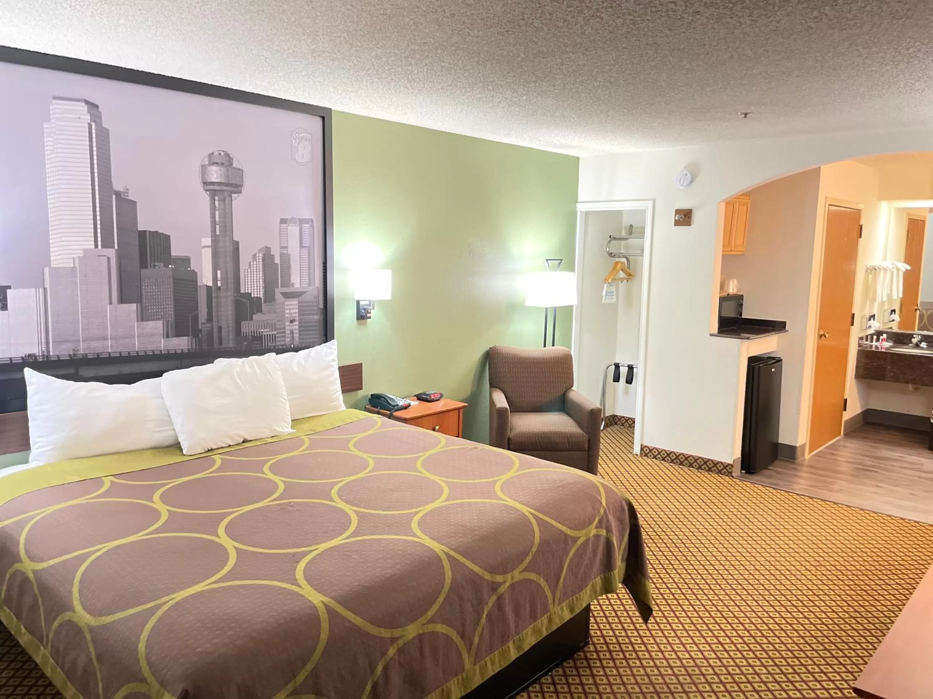 Photo of the whole room, Bed in Super 8 by Wyndham Fort Worth Downtown South