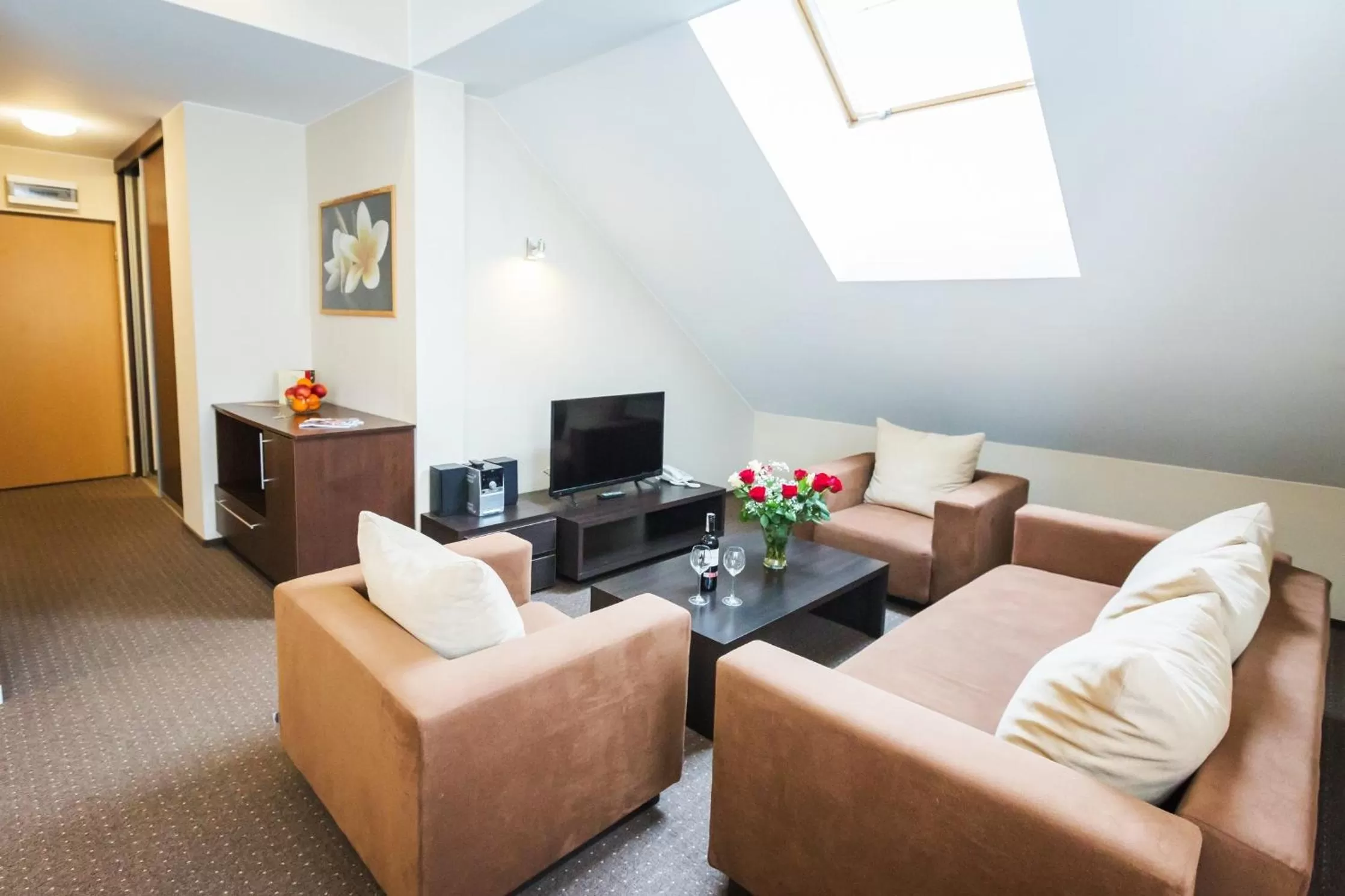 TV and multimedia in Warsaw Apartments - Apartamenty Wilanów