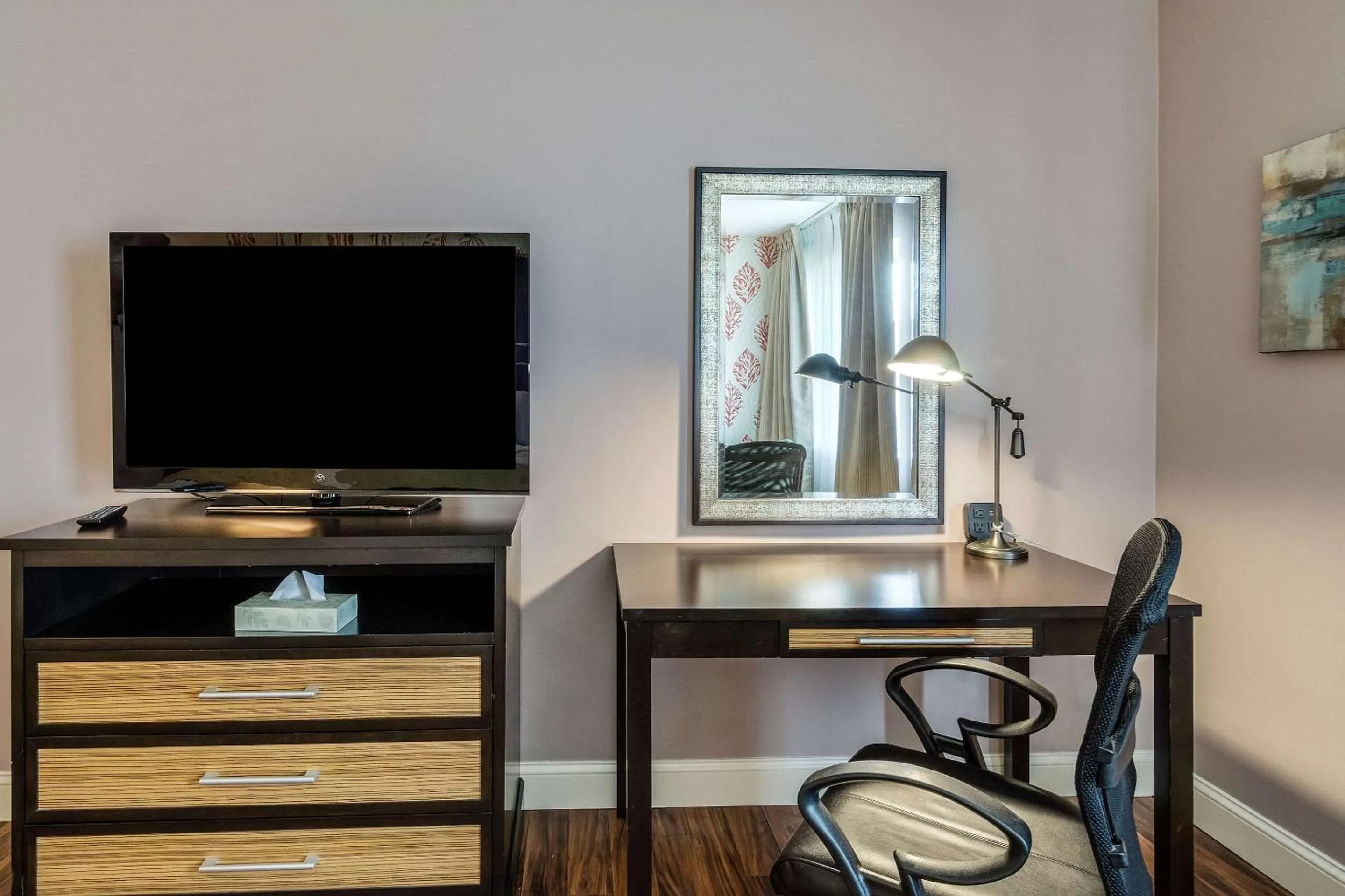 Photo of the whole room, TV/Entertainment Center in Clarion Hotel Seekonk - Providence