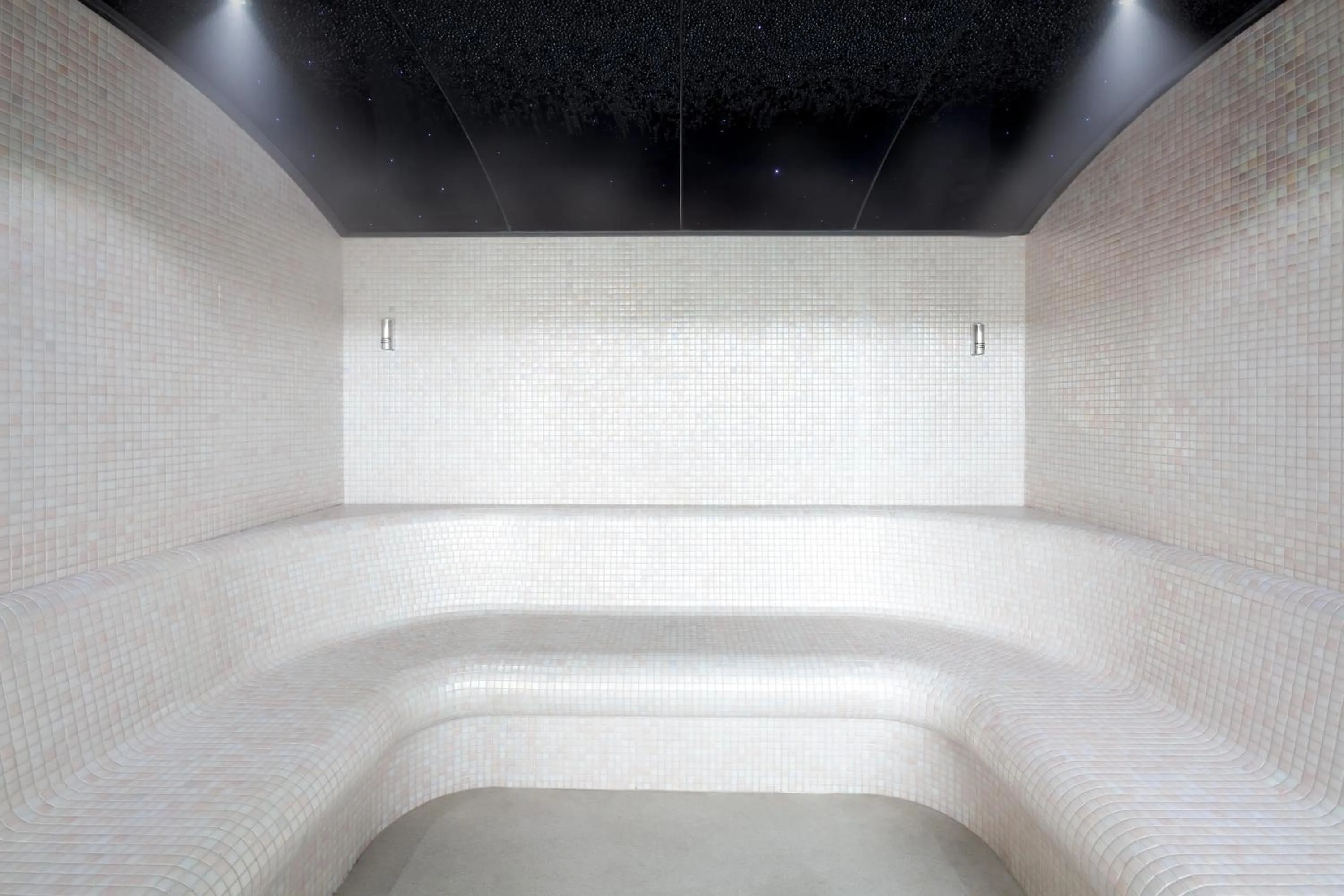 Steam room in Hotel Best Tenerife