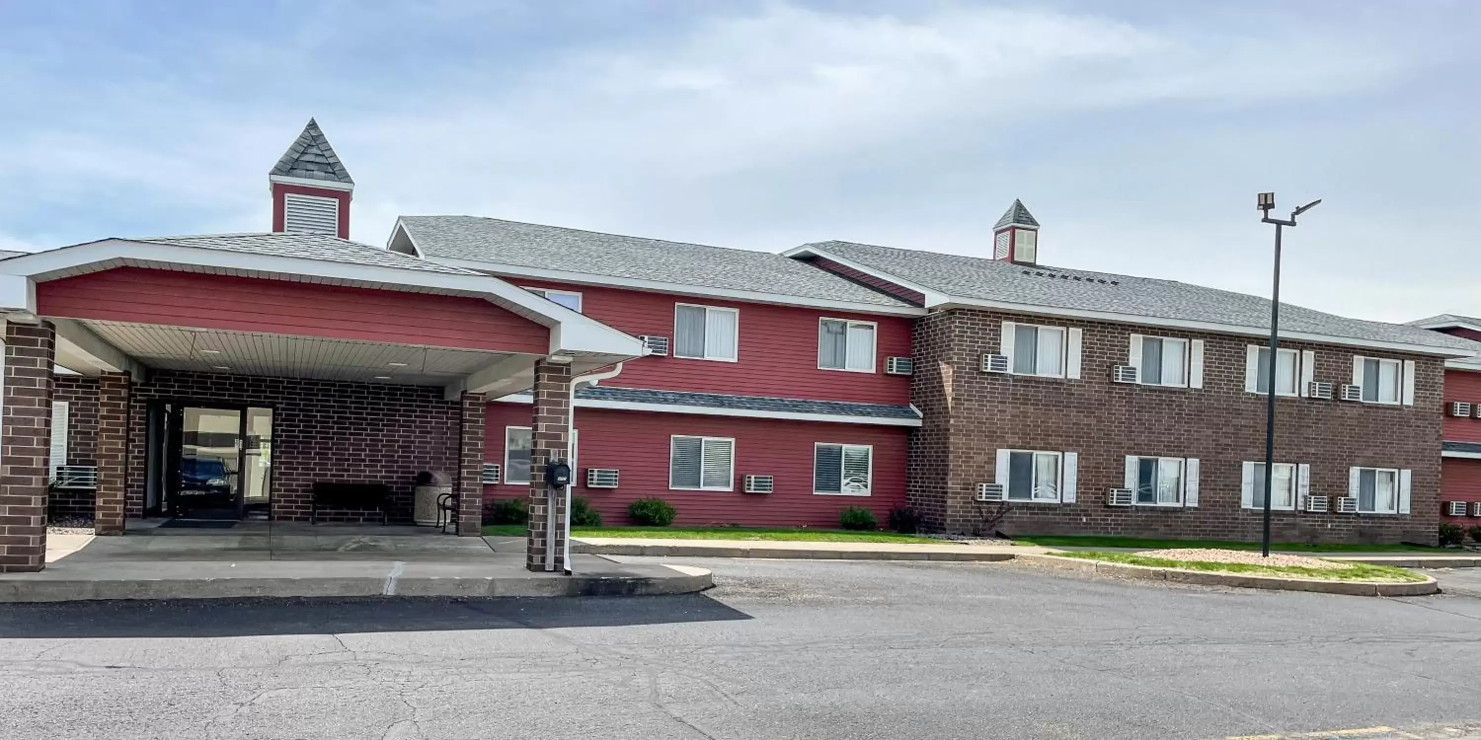 Hudson Inn & Suites Hudson Inn & Suites