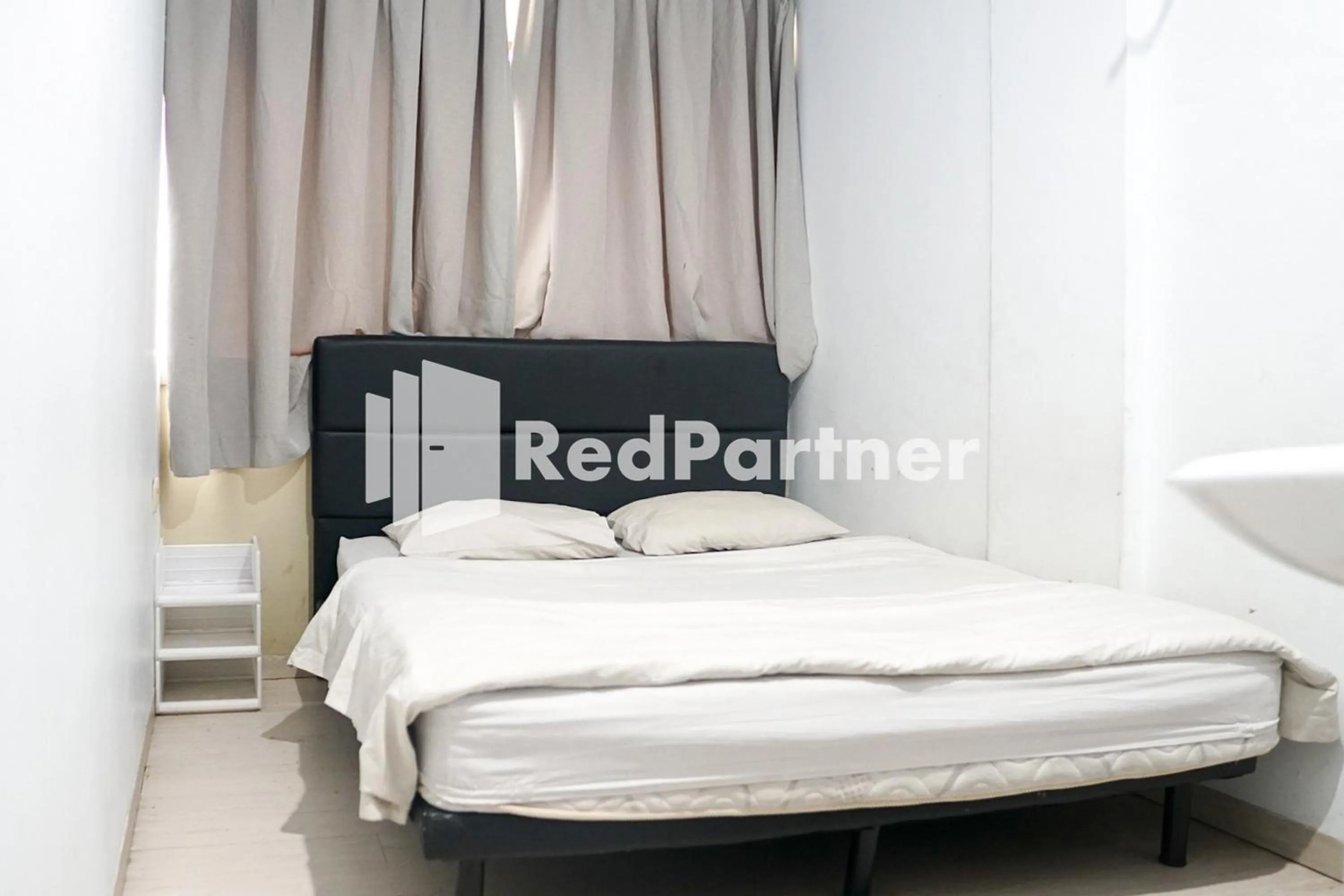 Bedroom in Cosmo Harmoni RedPartner