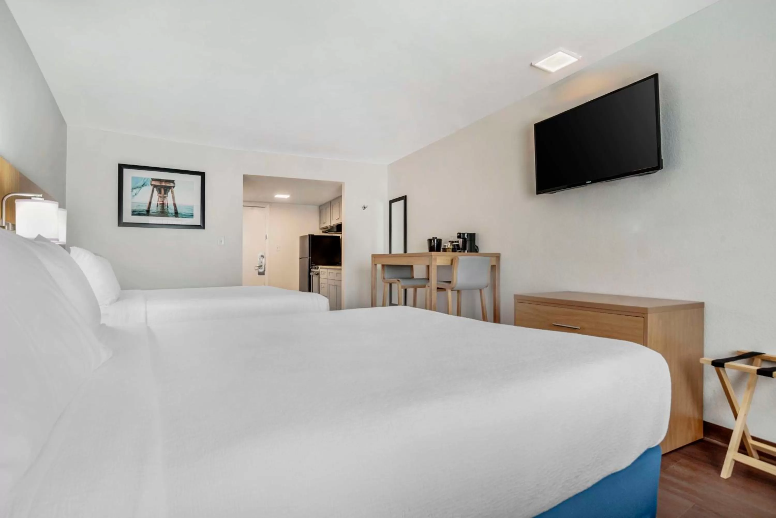 Bedroom, Bed in Chateau Beachfront Hotel, a By the Sea Resort