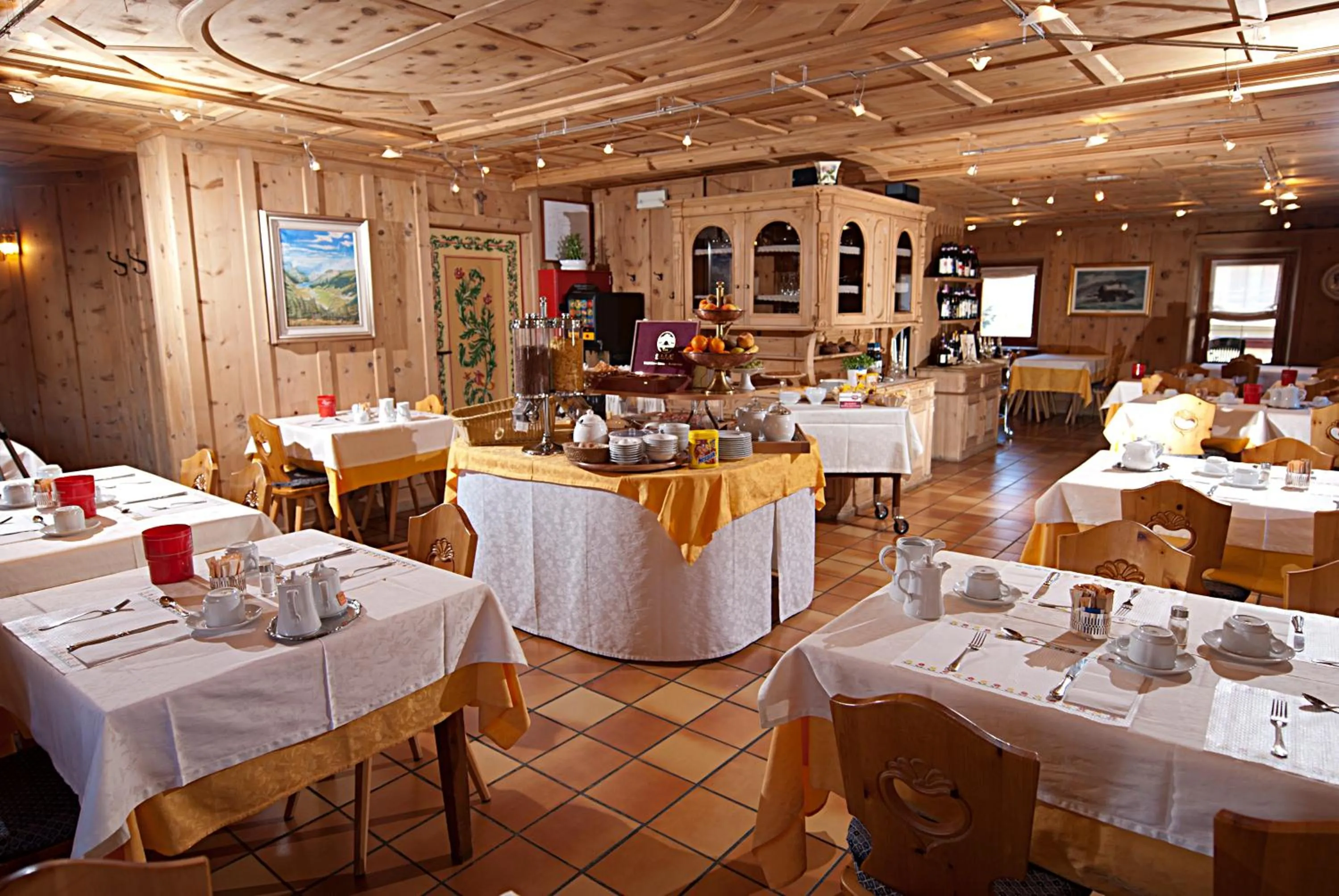 Restaurant/places to eat in Hotel Livigno