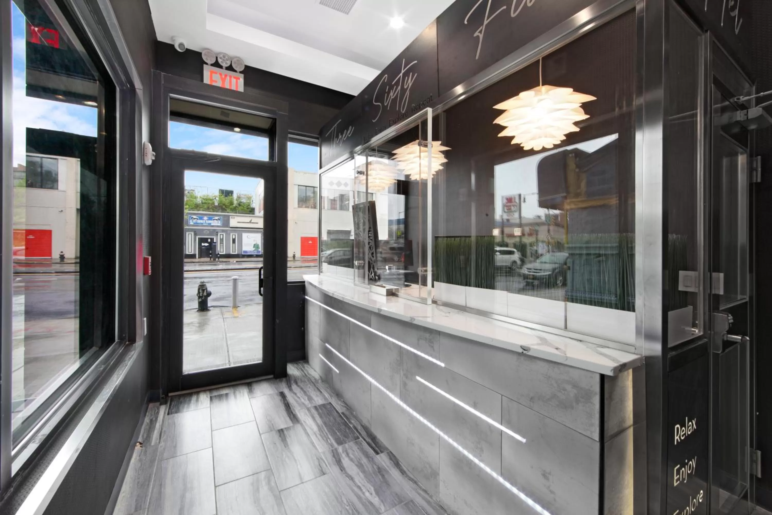 Lobby or reception in Hotel 365 Bronx - Yankee Stadium